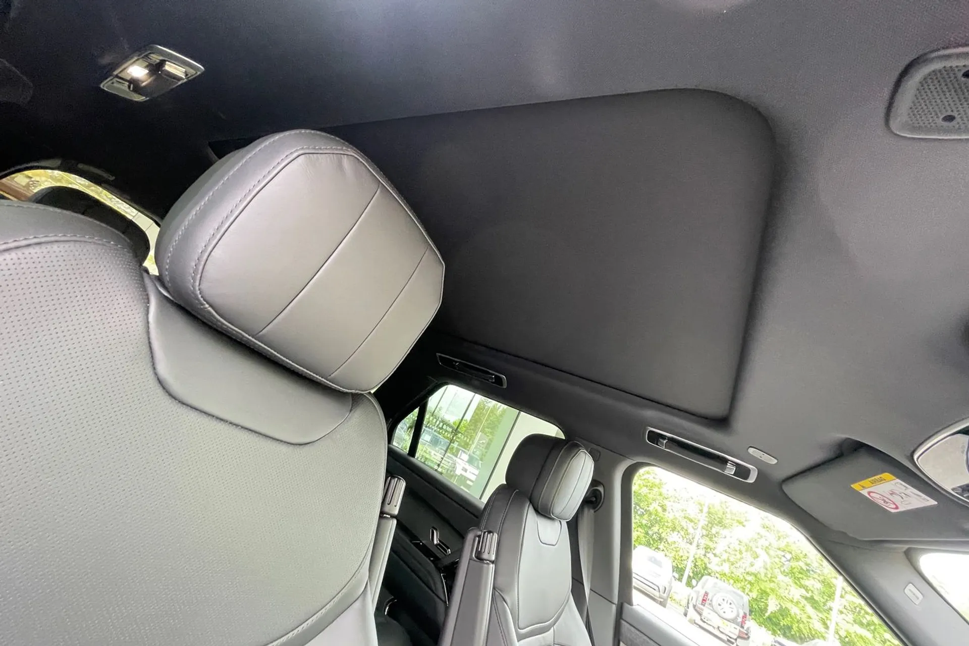 LAND ROVER RANGE ROVER SPORT thumbnail image number 38