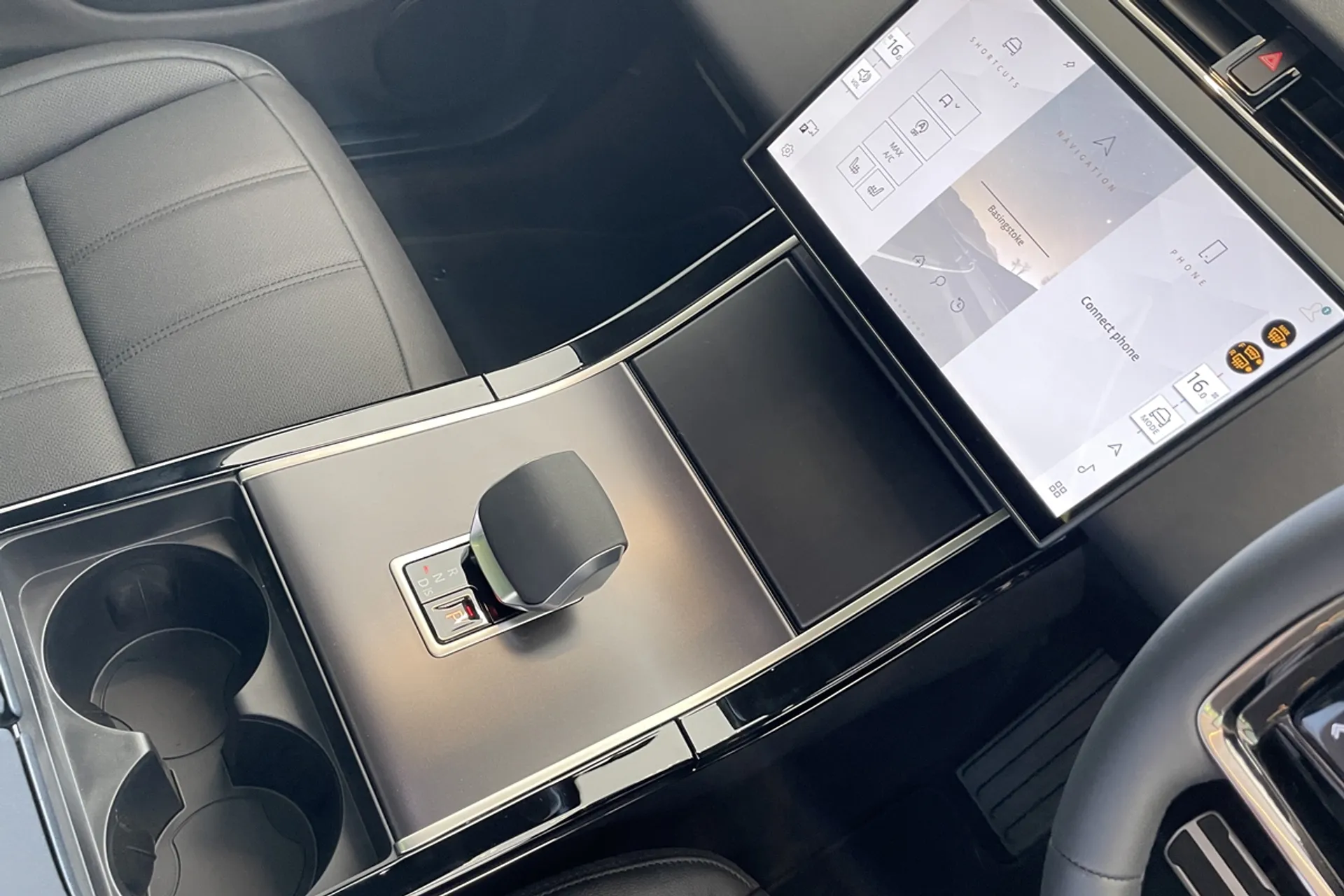 LAND ROVER RANGE ROVER EVOQUE thumbnail image number 14