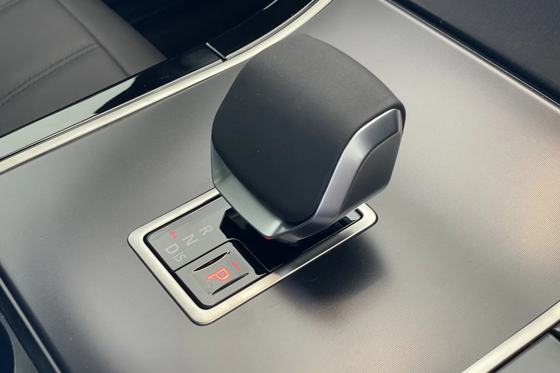 LAND ROVER RANGE ROVER EVOQUE thumbnail image number 15