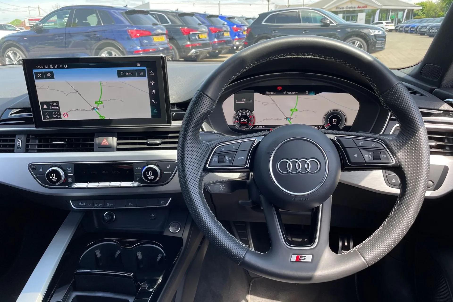 Audi A4 thumbnail image number 36