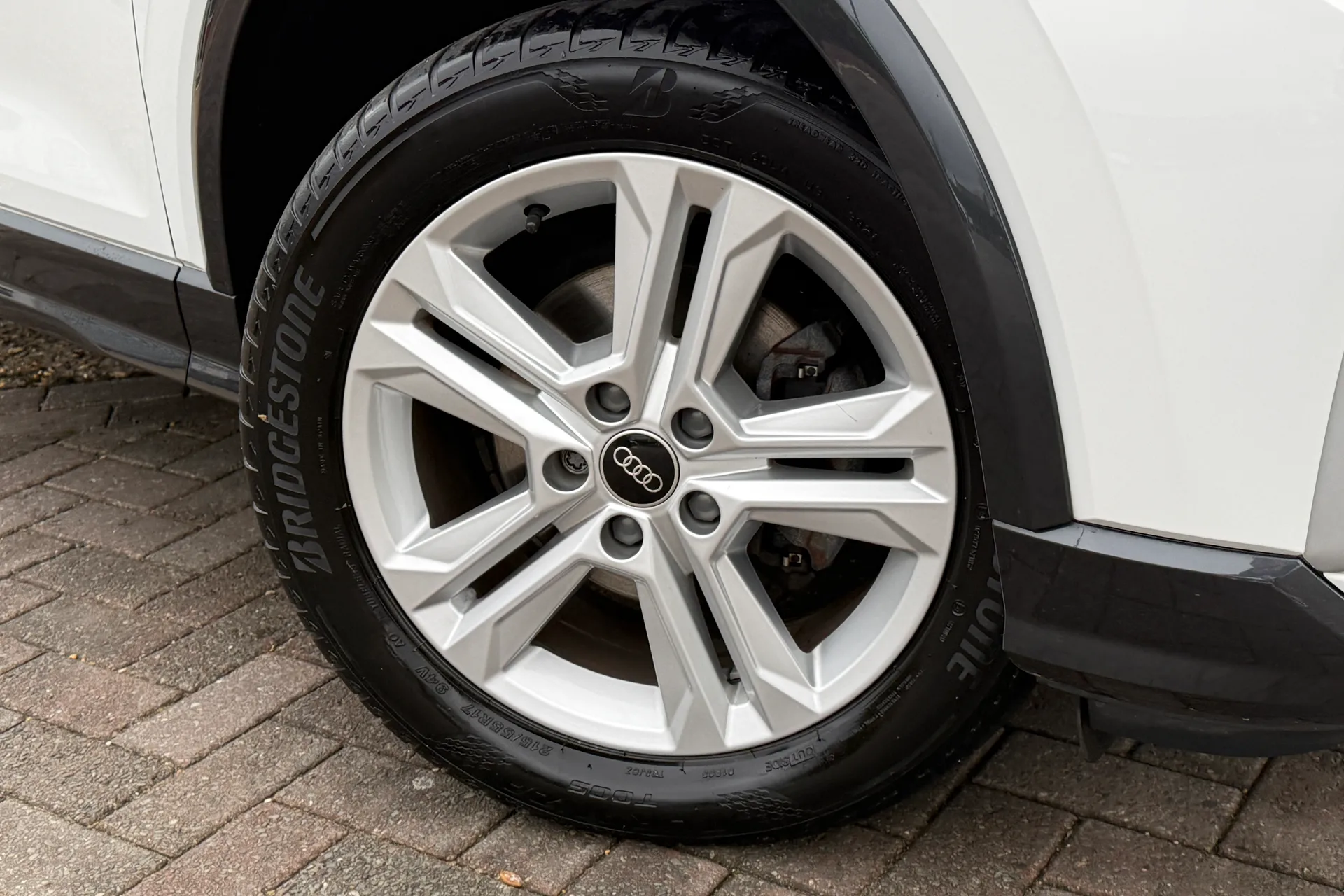 Audi Q2 thumbnail image number 7