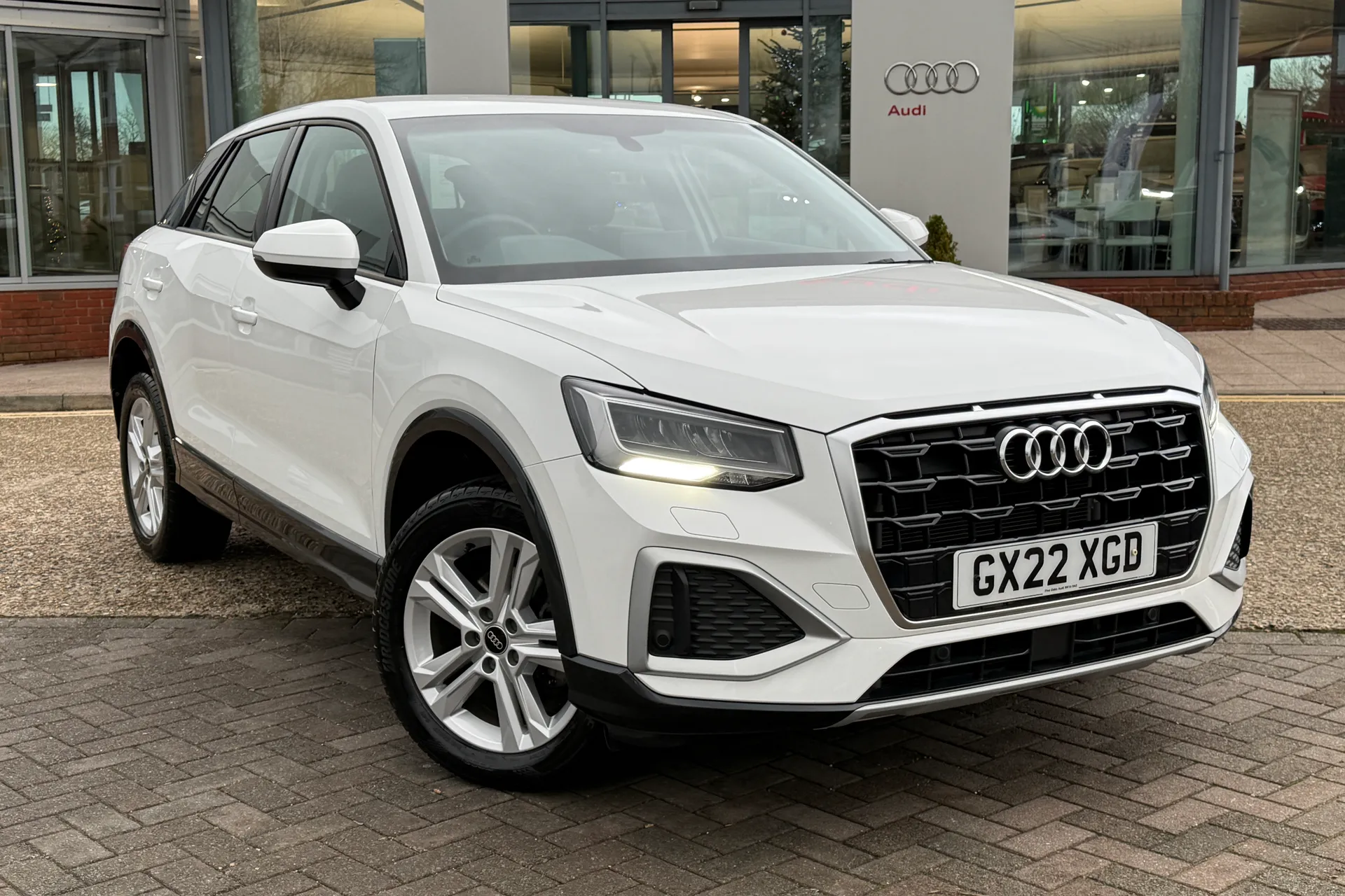 Audi Q2 thumbnail image number 19