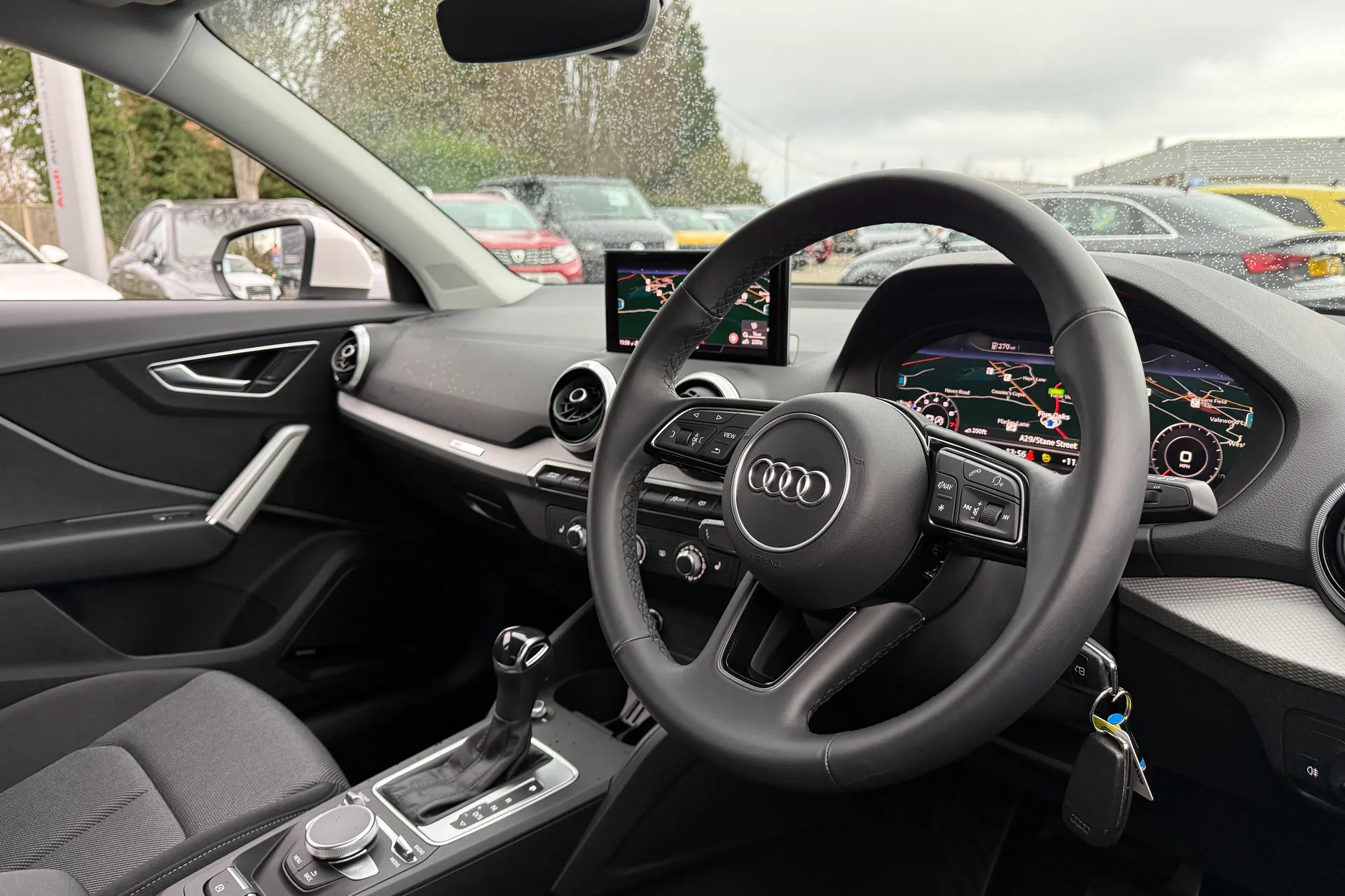 Audi Q2 thumbnail image number 23