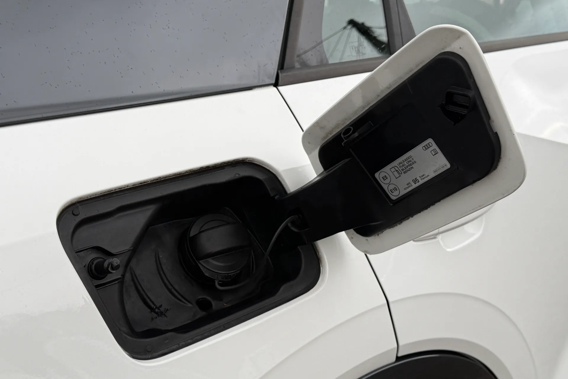 Audi Q2 thumbnail image number 41