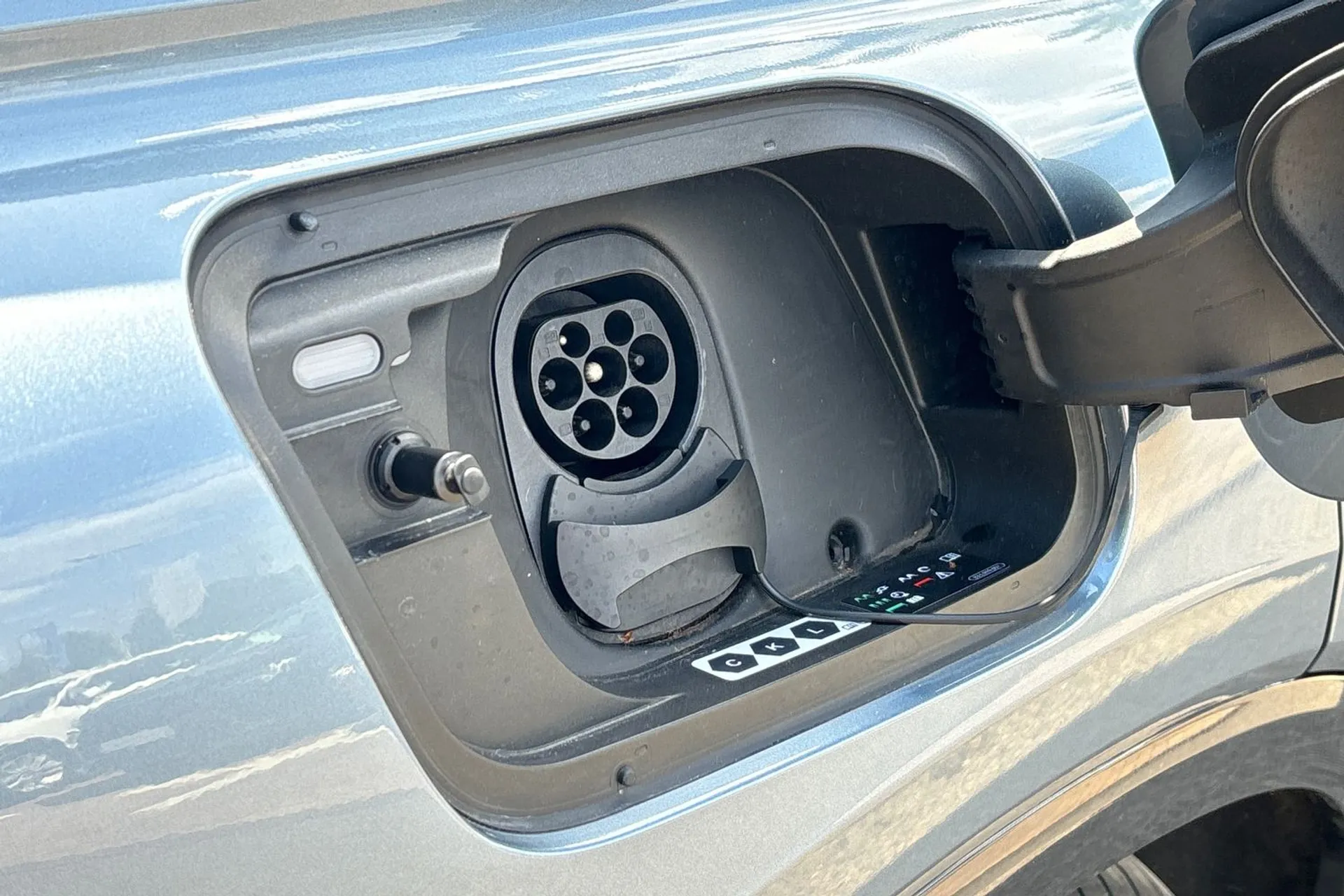 Audi Q4 thumbnail image number 17