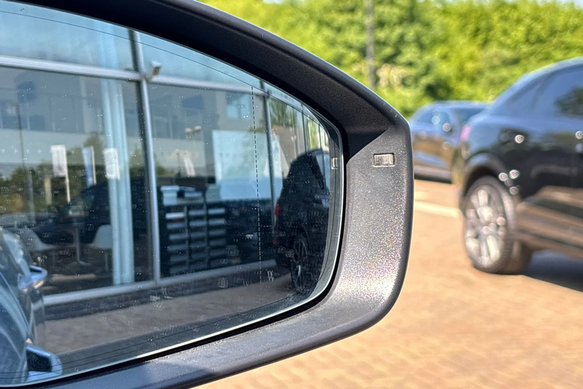 Audi Q4 thumbnail image number 49
