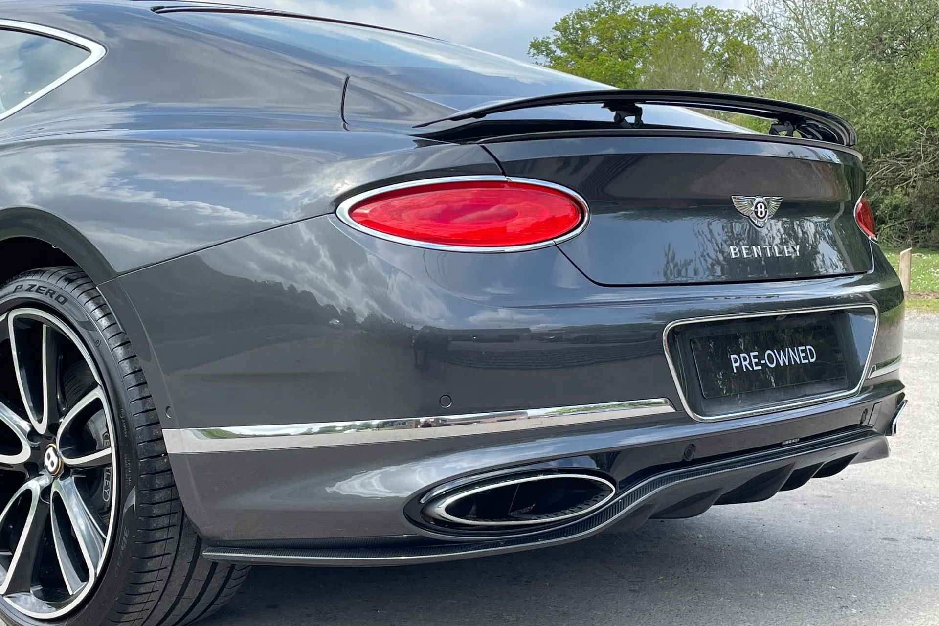 Bentley CONTINENTAL GT thumbnail image number 16