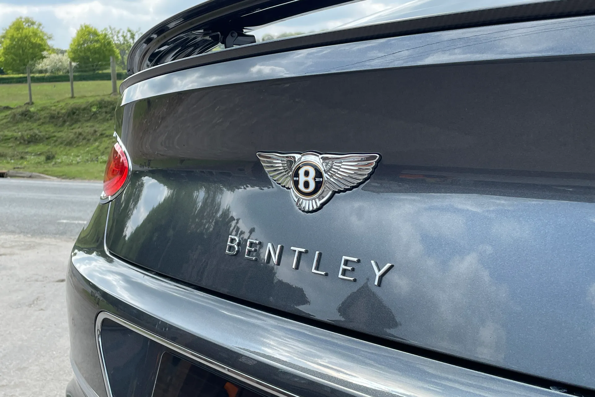 Bentley CONTINENTAL GT thumbnail image number 15