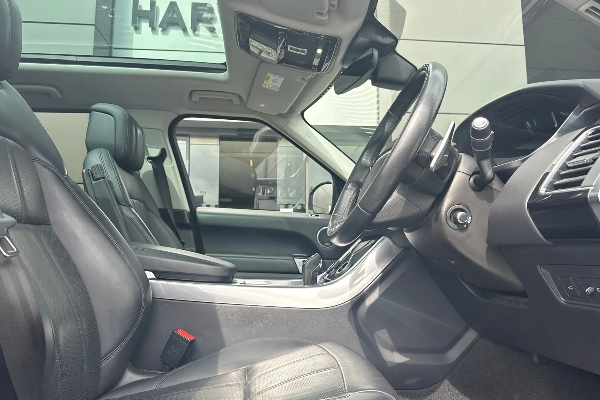 LAND ROVER RANGE ROVER SPORT thumbnail image number 15