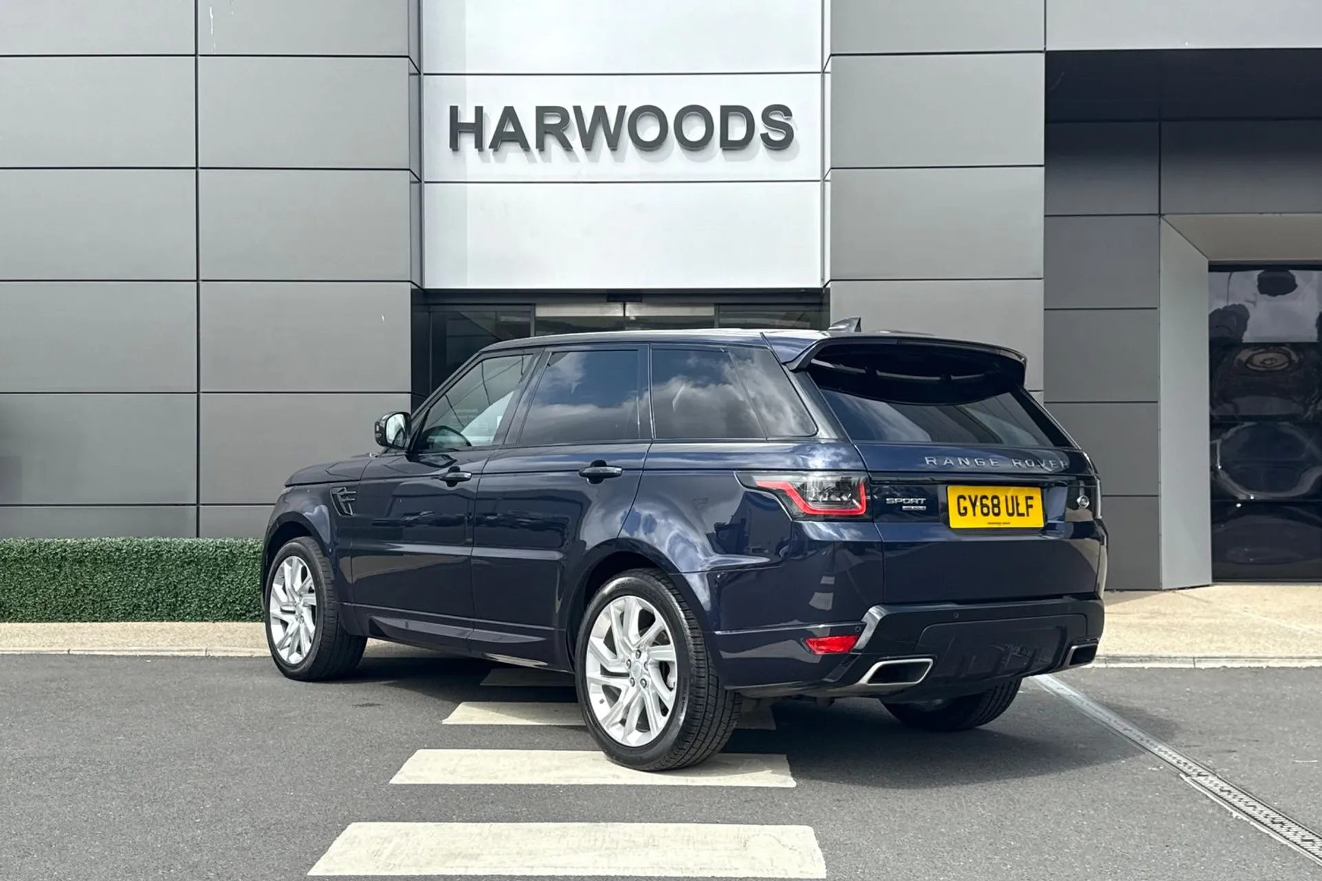 LAND ROVER RANGE ROVER SPORT thumbnail image number 10