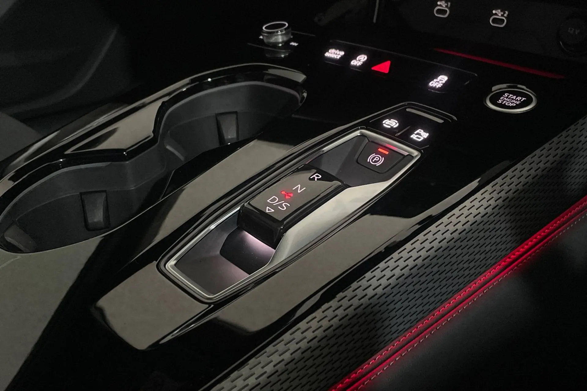 Audi A5 thumbnail image number 19