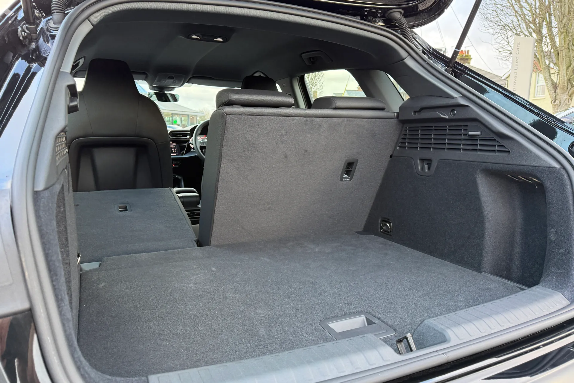 Audi A3 thumbnail image number 36