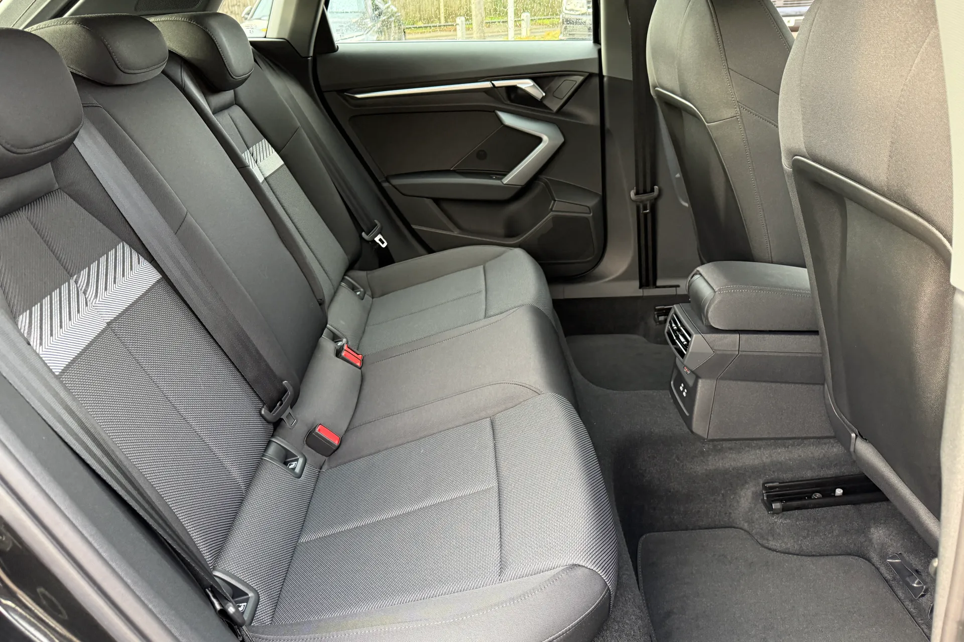 Audi A3 thumbnail image number 45