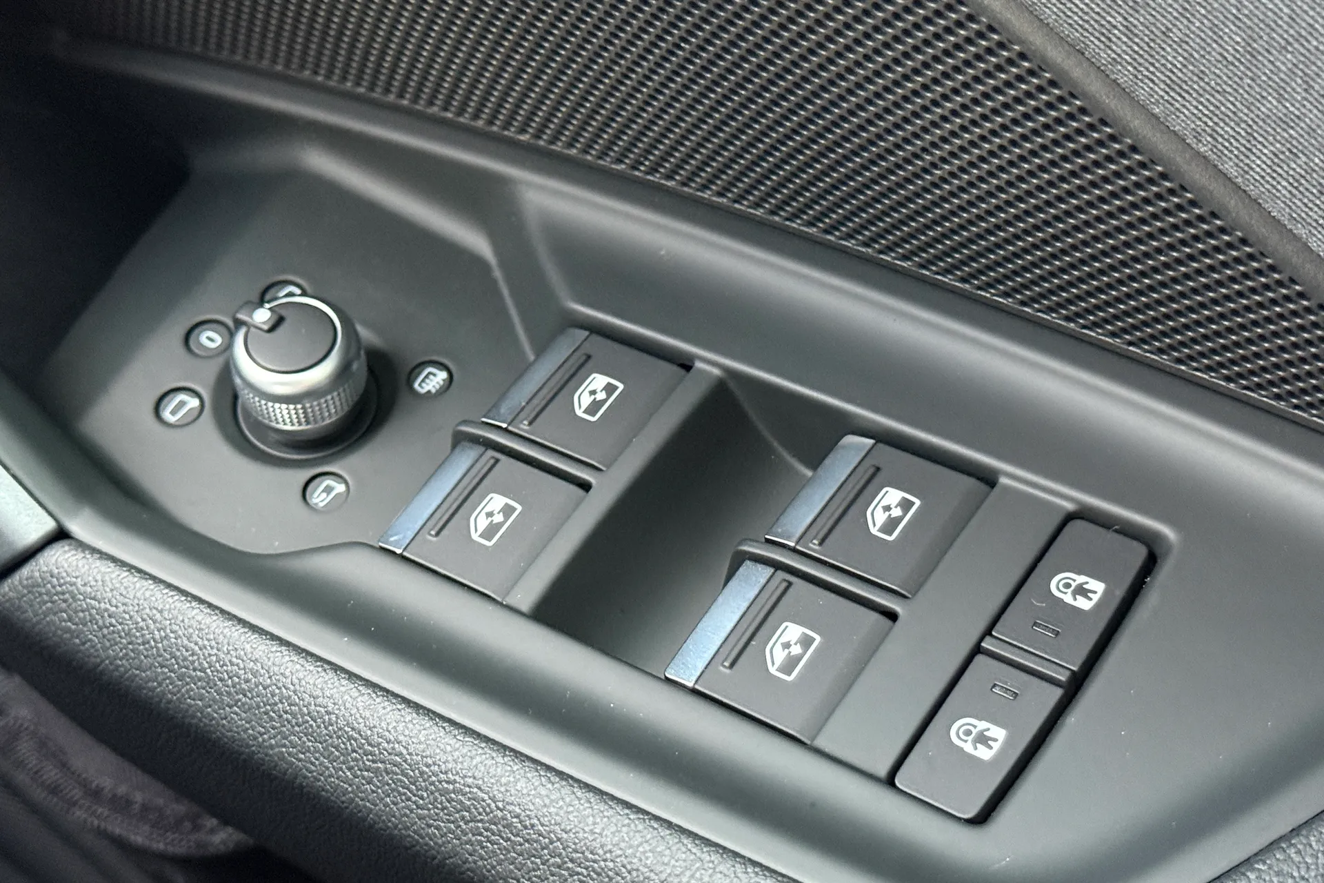 Audi A3 thumbnail image number 21