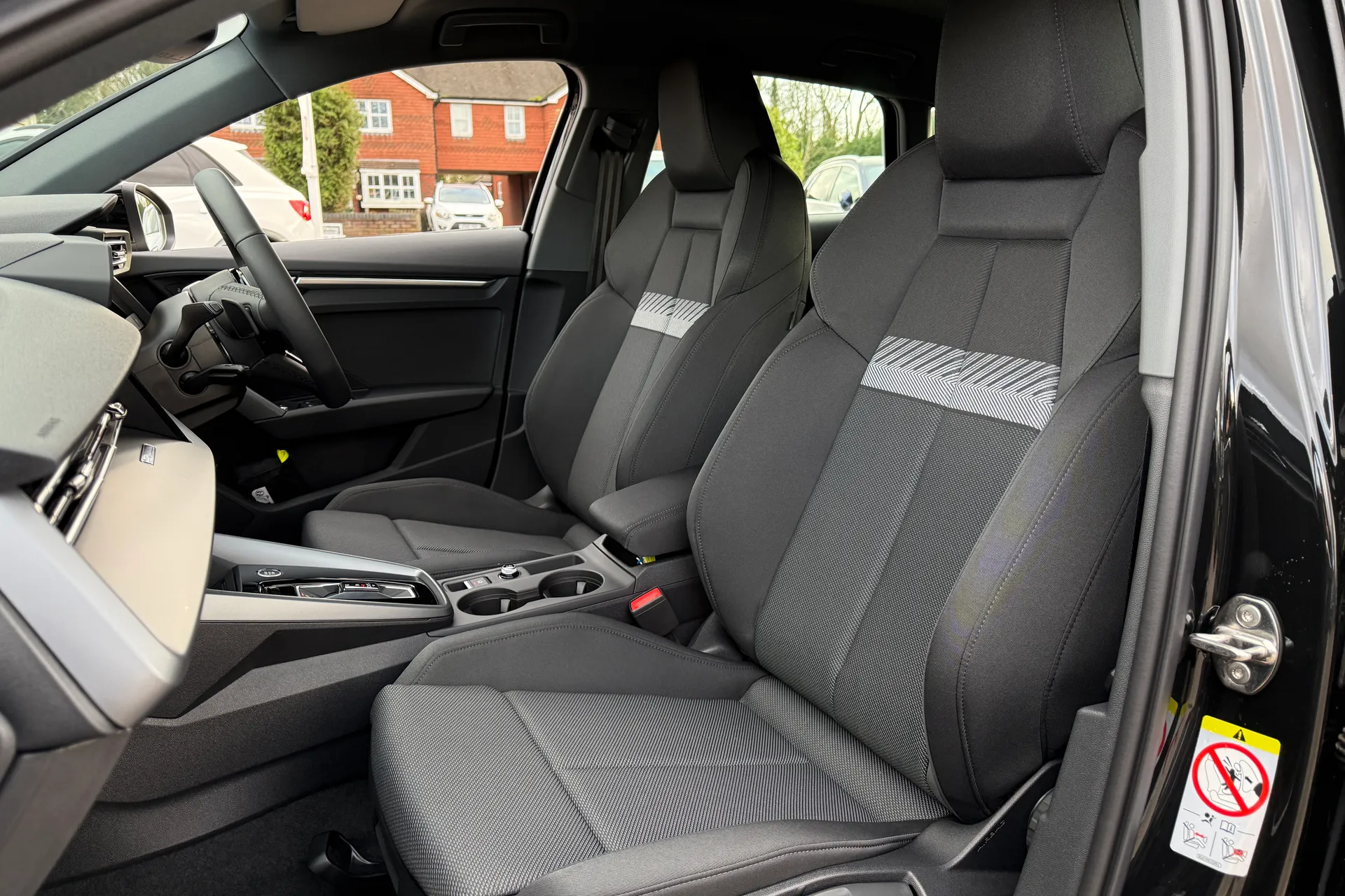 Audi A3 thumbnail image number 32