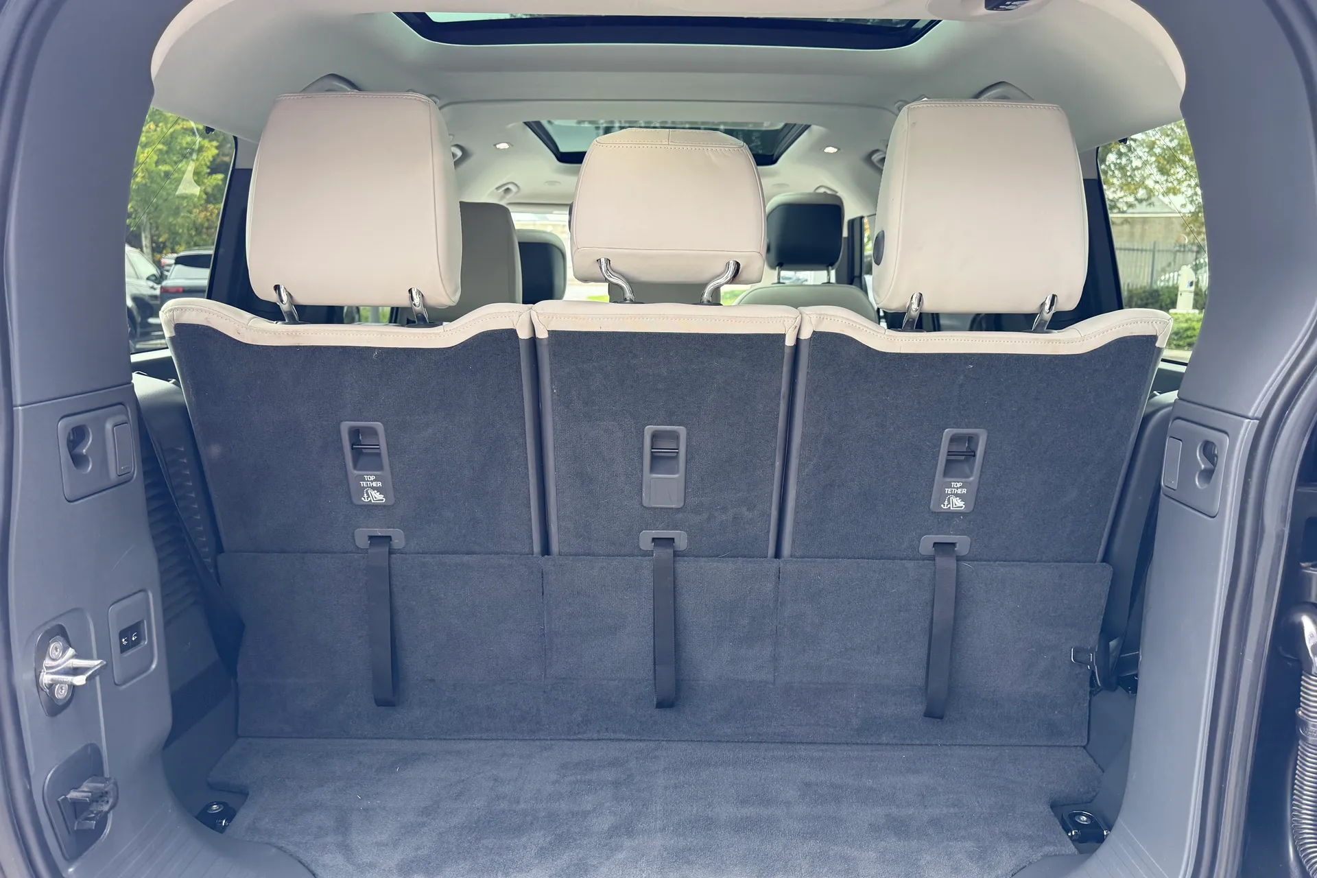 LAND ROVER DEFENDER thumbnail image number 34