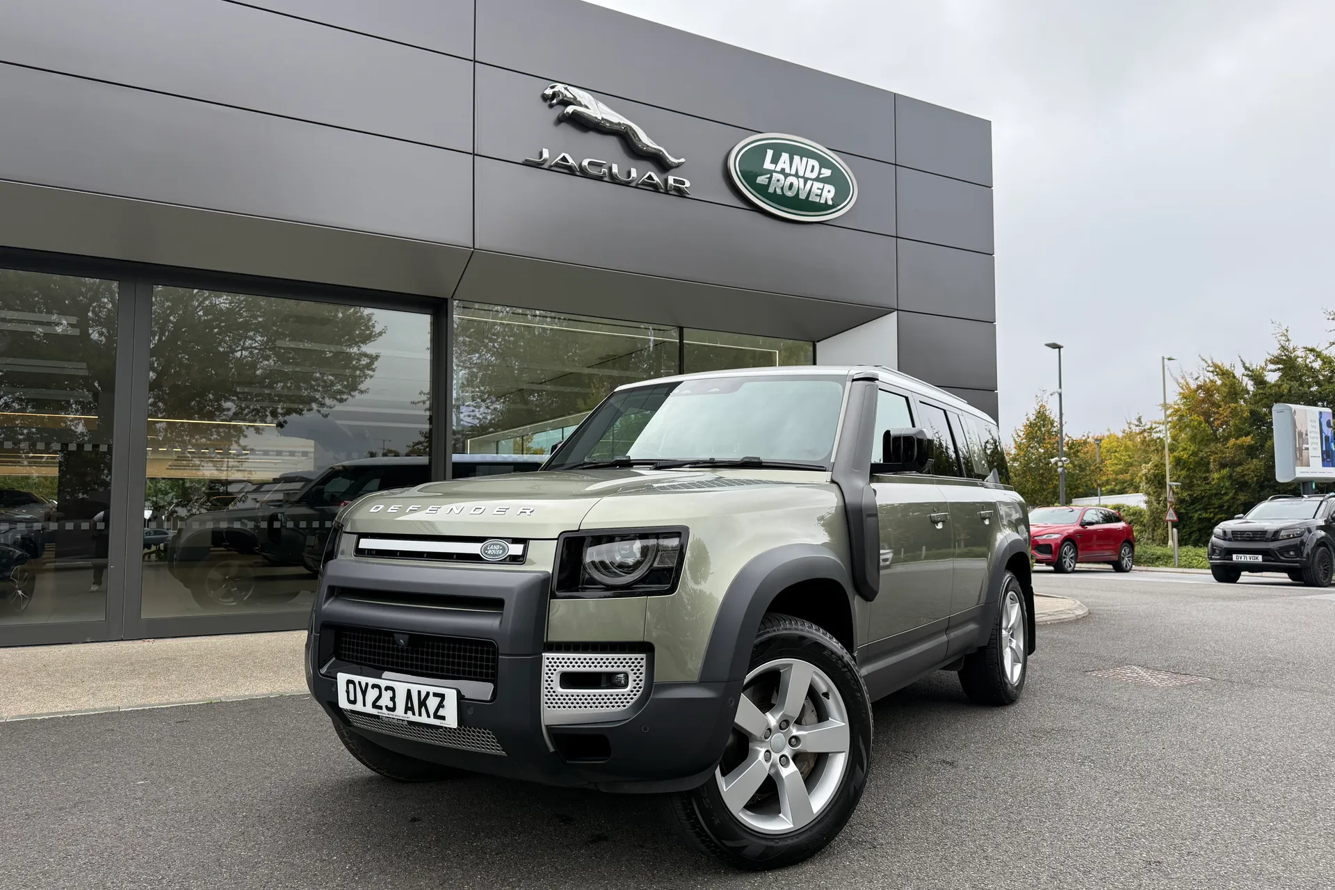 LAND ROVER DEFENDER thumbnail image number 29