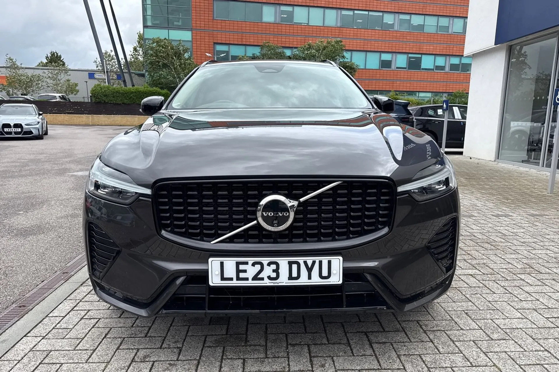 Volvo XC60 thumbnail image number 13