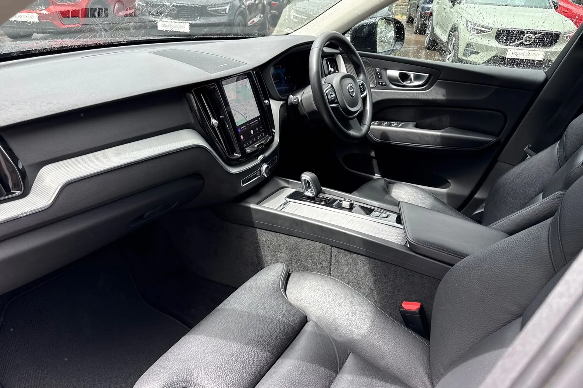 Volvo XC60 thumbnail image number 27