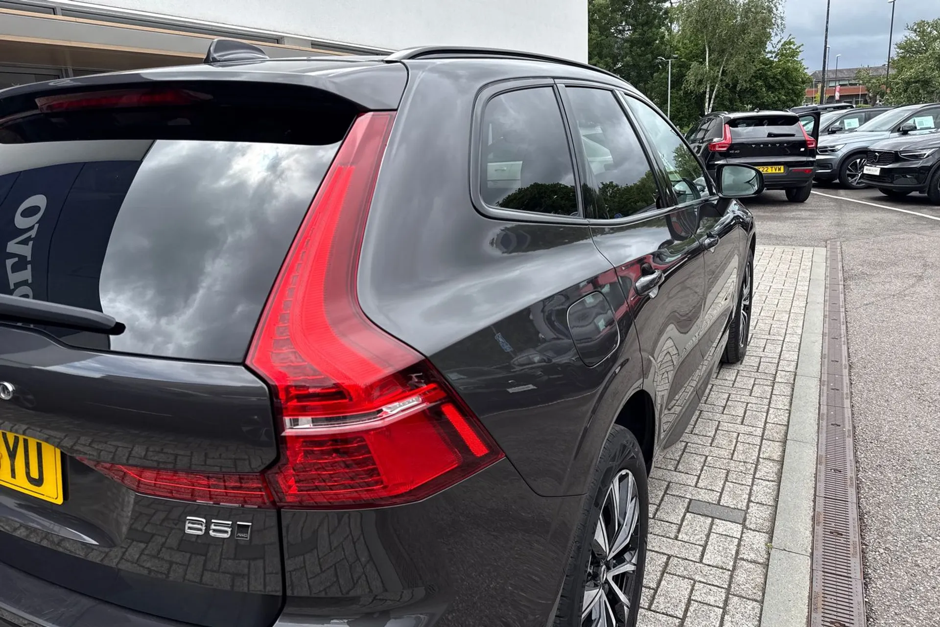 Volvo XC60 thumbnail image number 15
