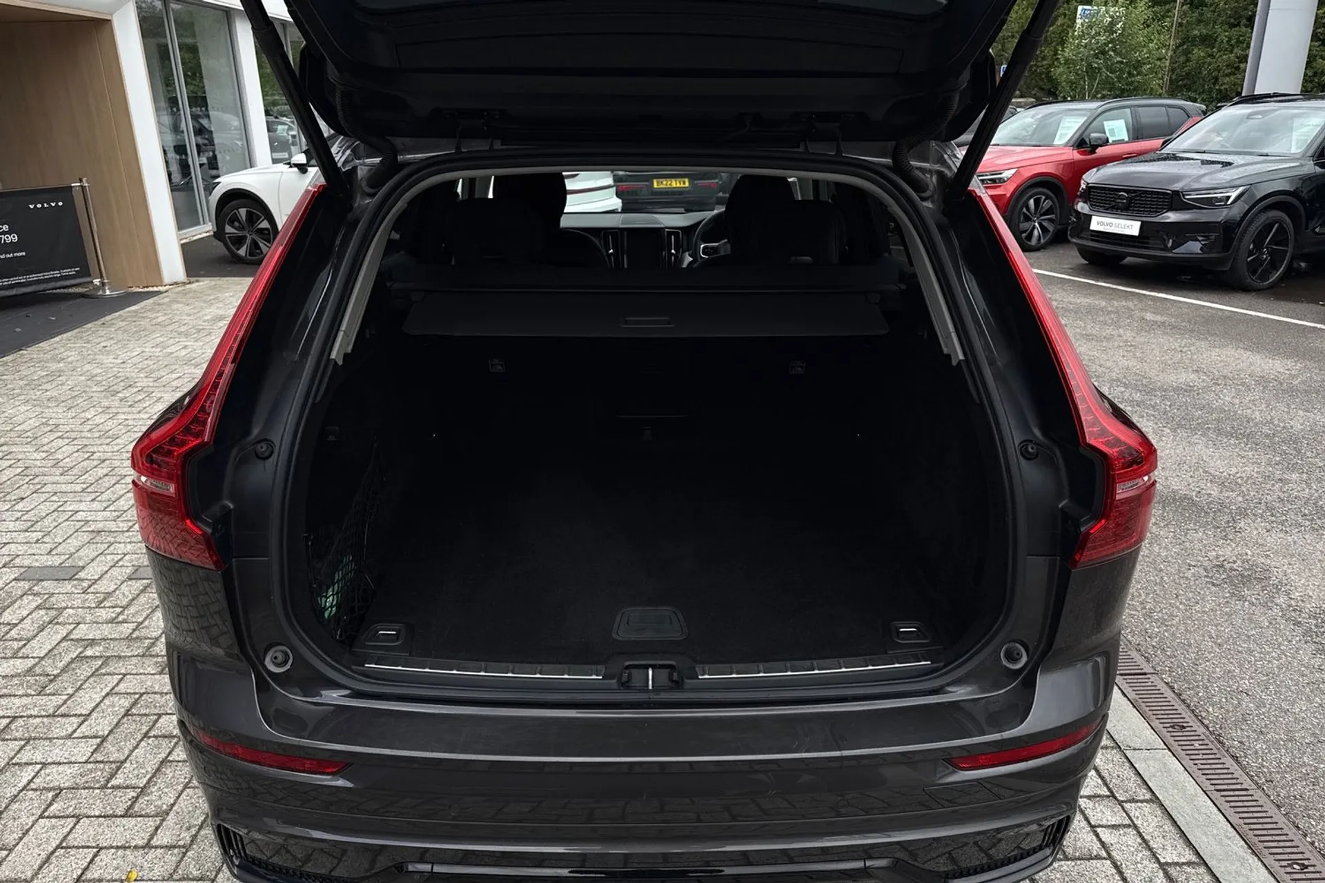 Volvo XC60 thumbnail image number 20