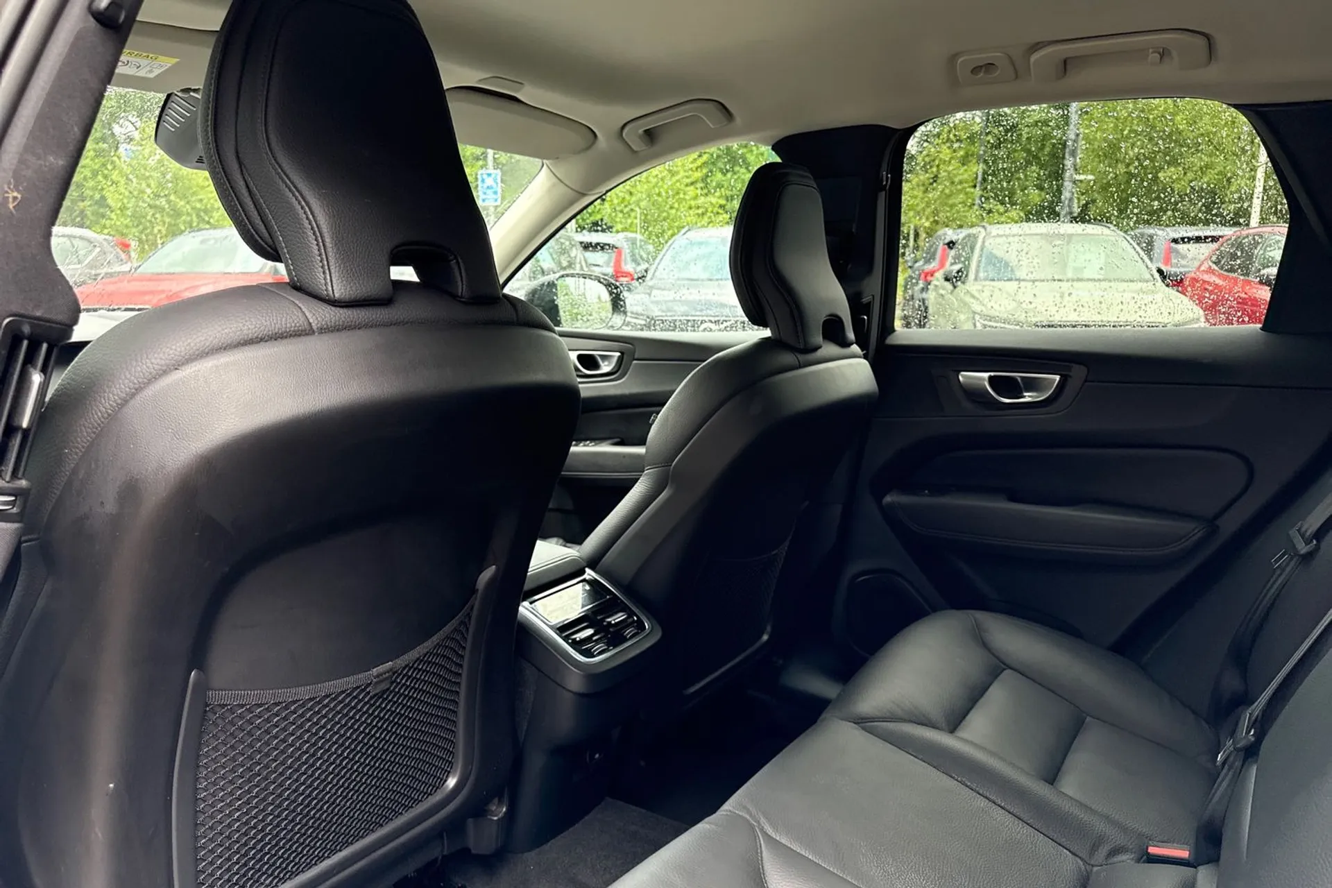 Volvo XC60 thumbnail image number 31
