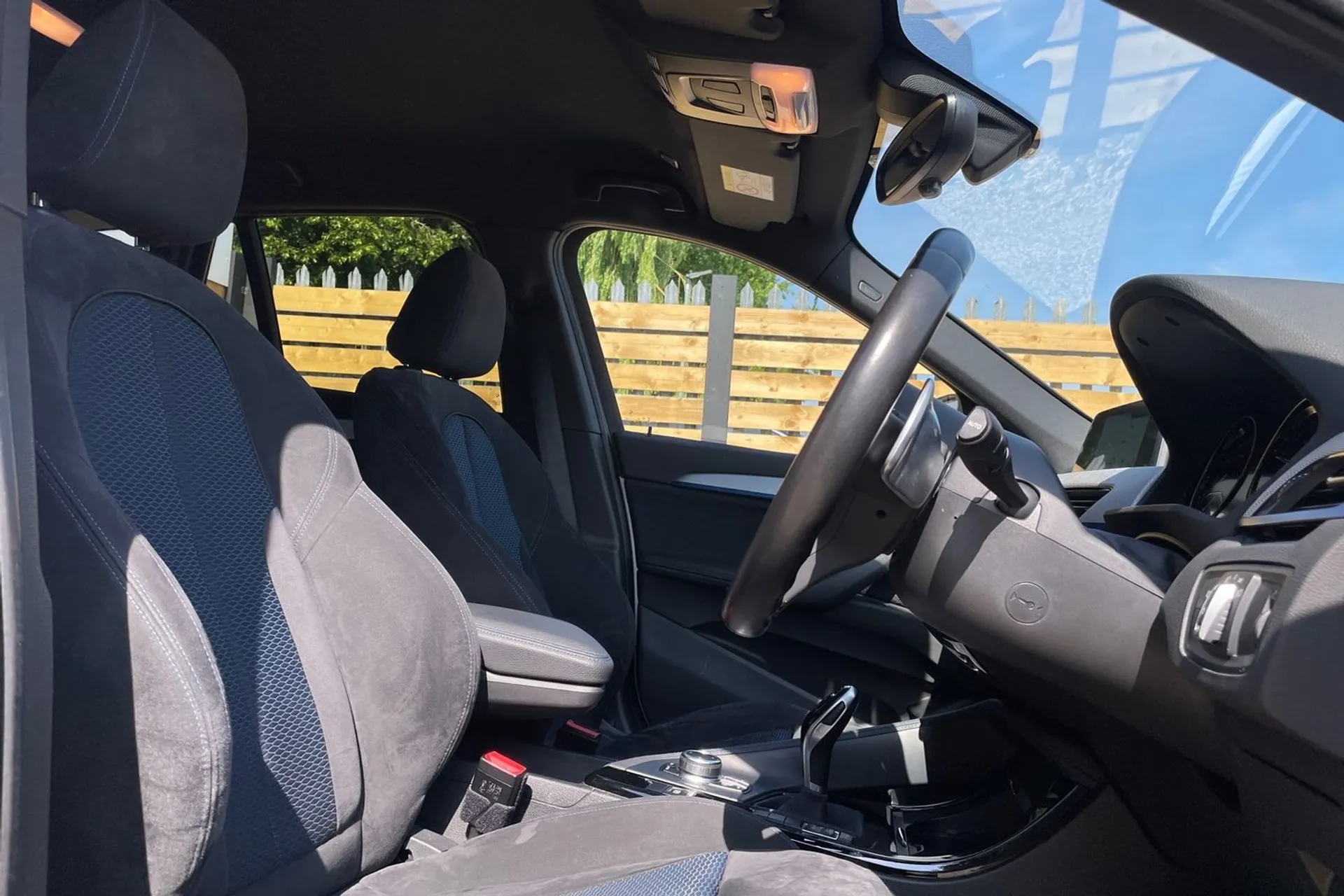BMW X1 thumbnail image number 27
