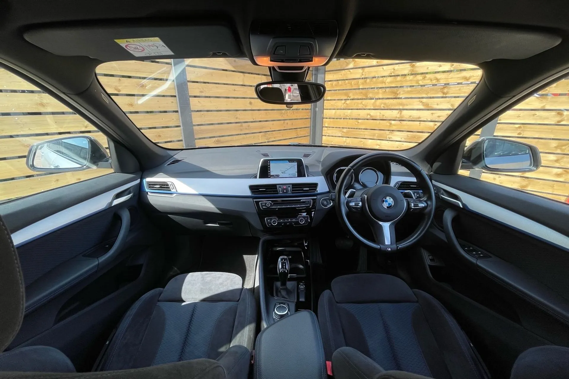 BMW X1 thumbnail image number 3