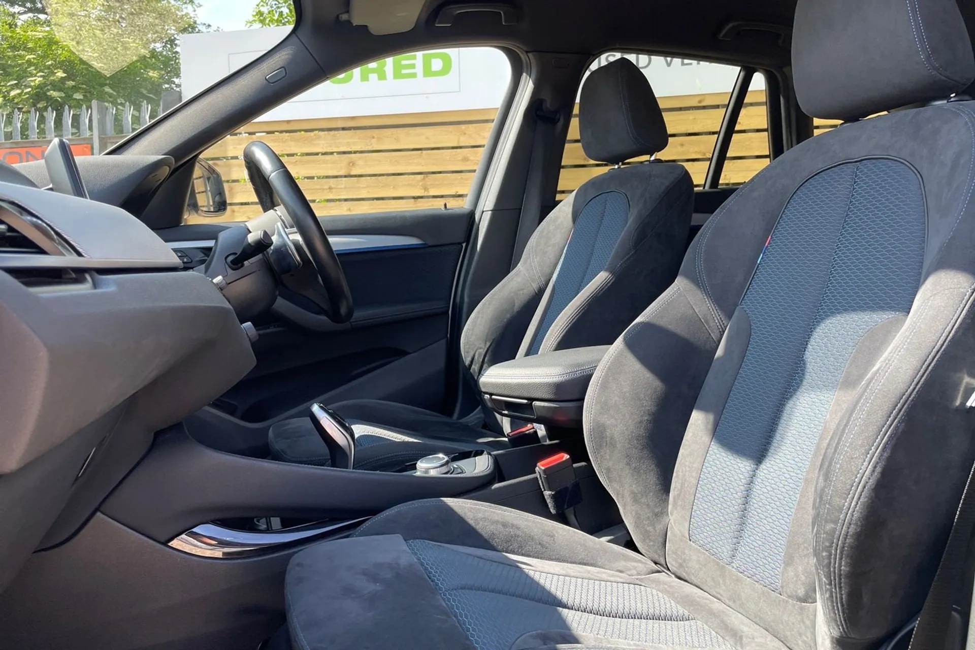 BMW X1 thumbnail image number 30
