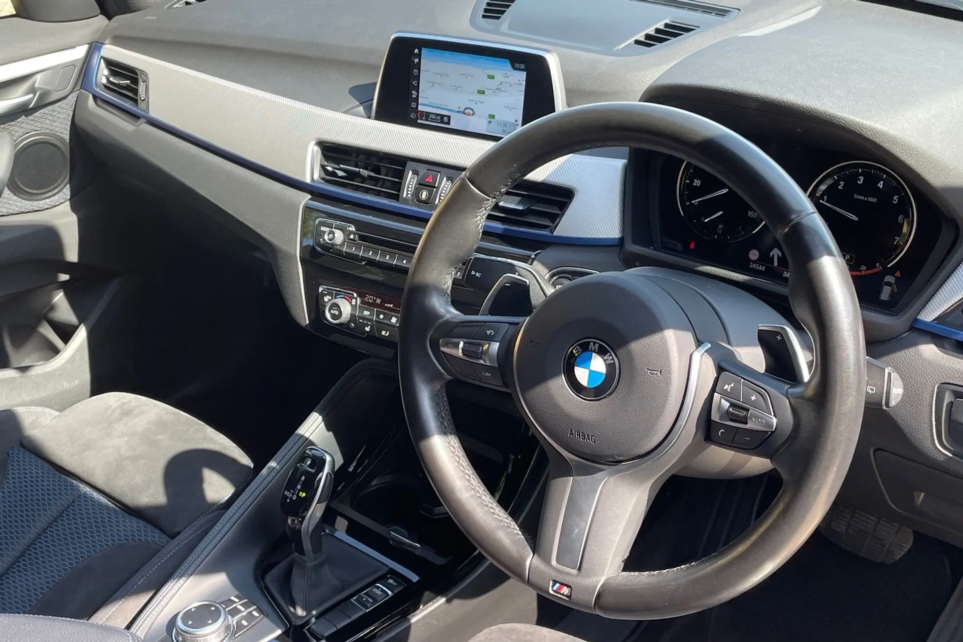 BMW X1 thumbnail image number 28