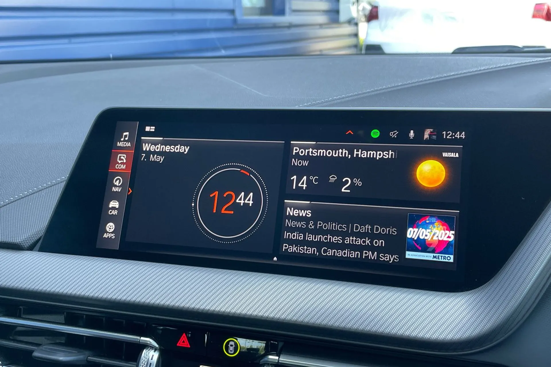 BMW 2 SERIES thumbnail image number 4