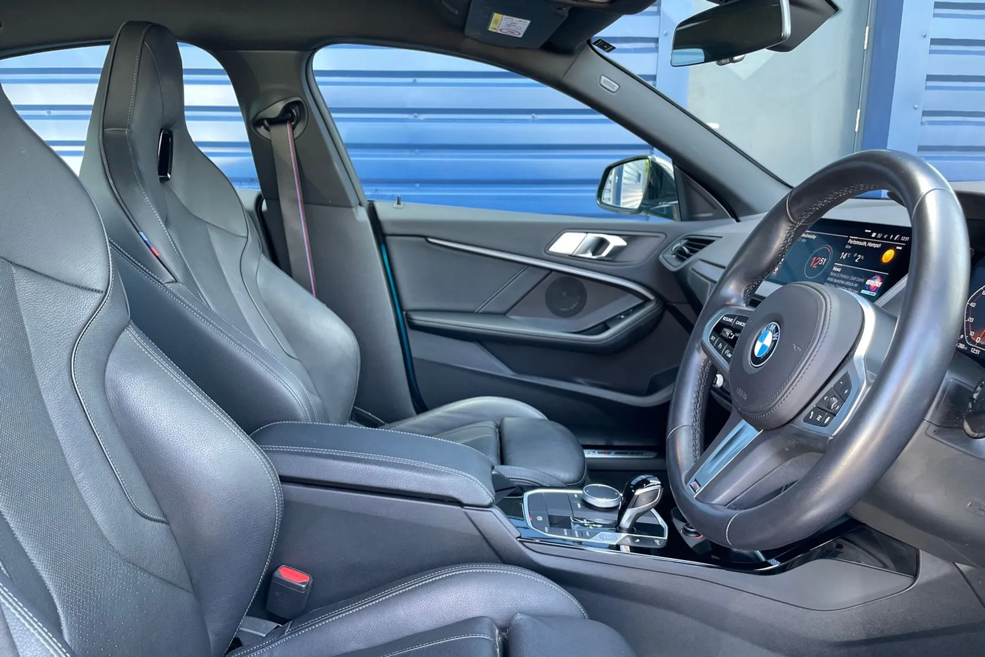BMW 2 SERIES thumbnail image number 25
