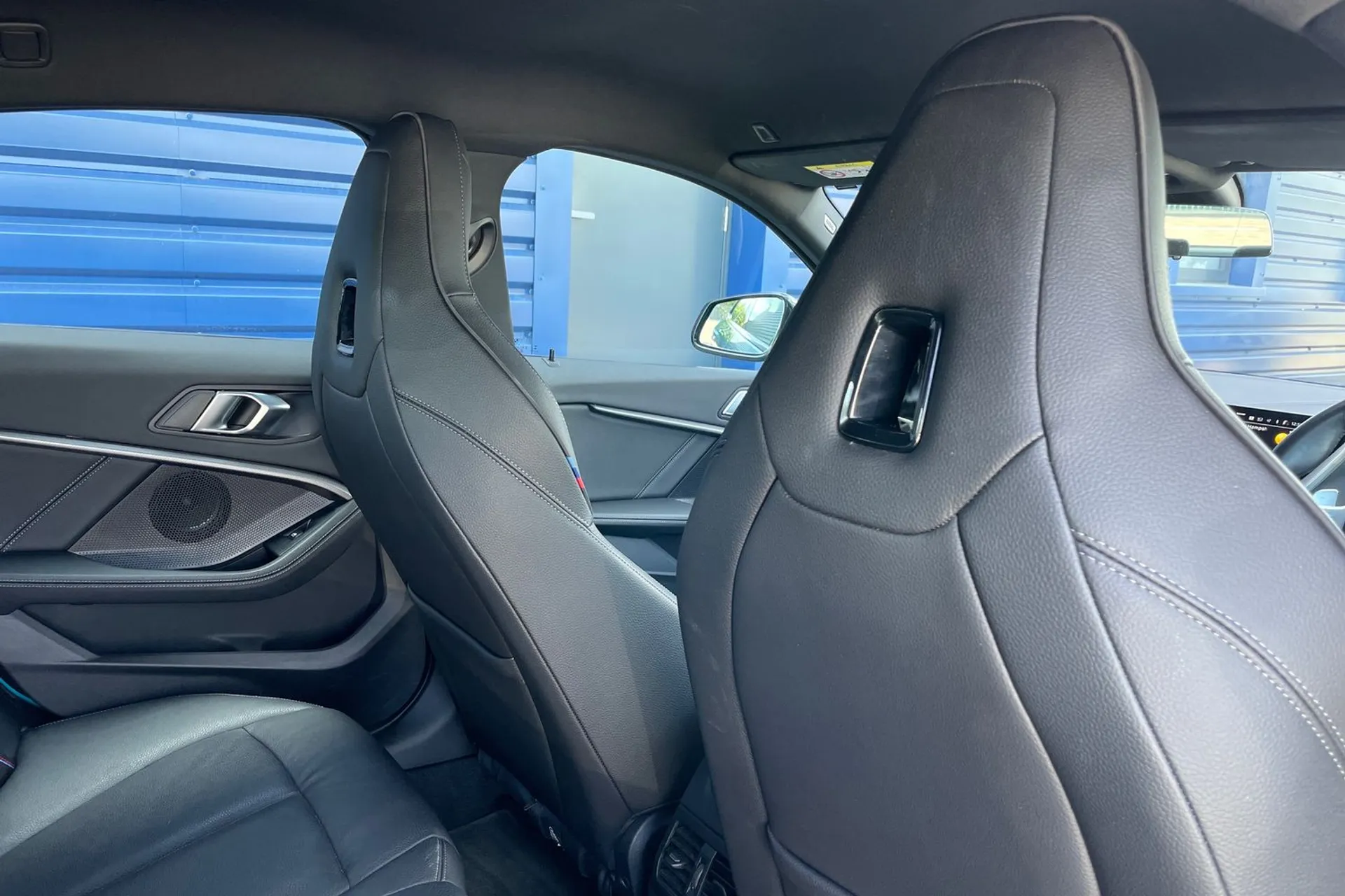 BMW 2 SERIES thumbnail image number 23