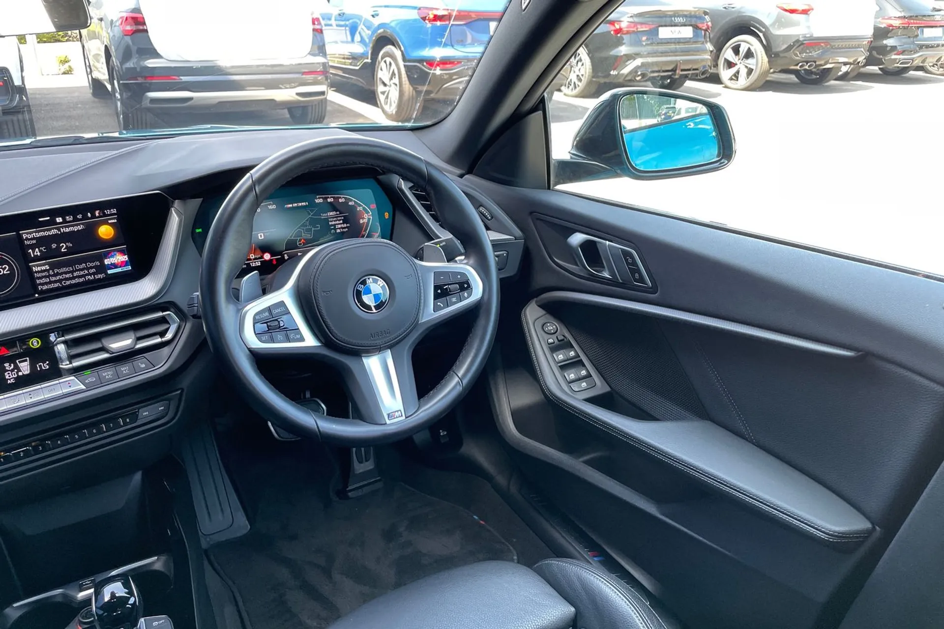 BMW 2 SERIES thumbnail image number 37