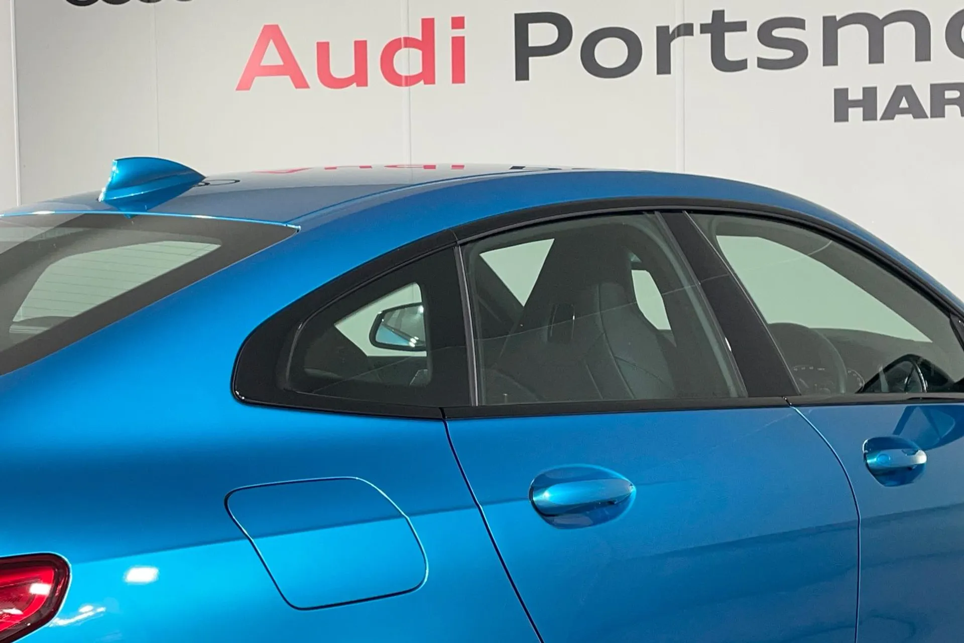 BMW 2 SERIES thumbnail image number 13