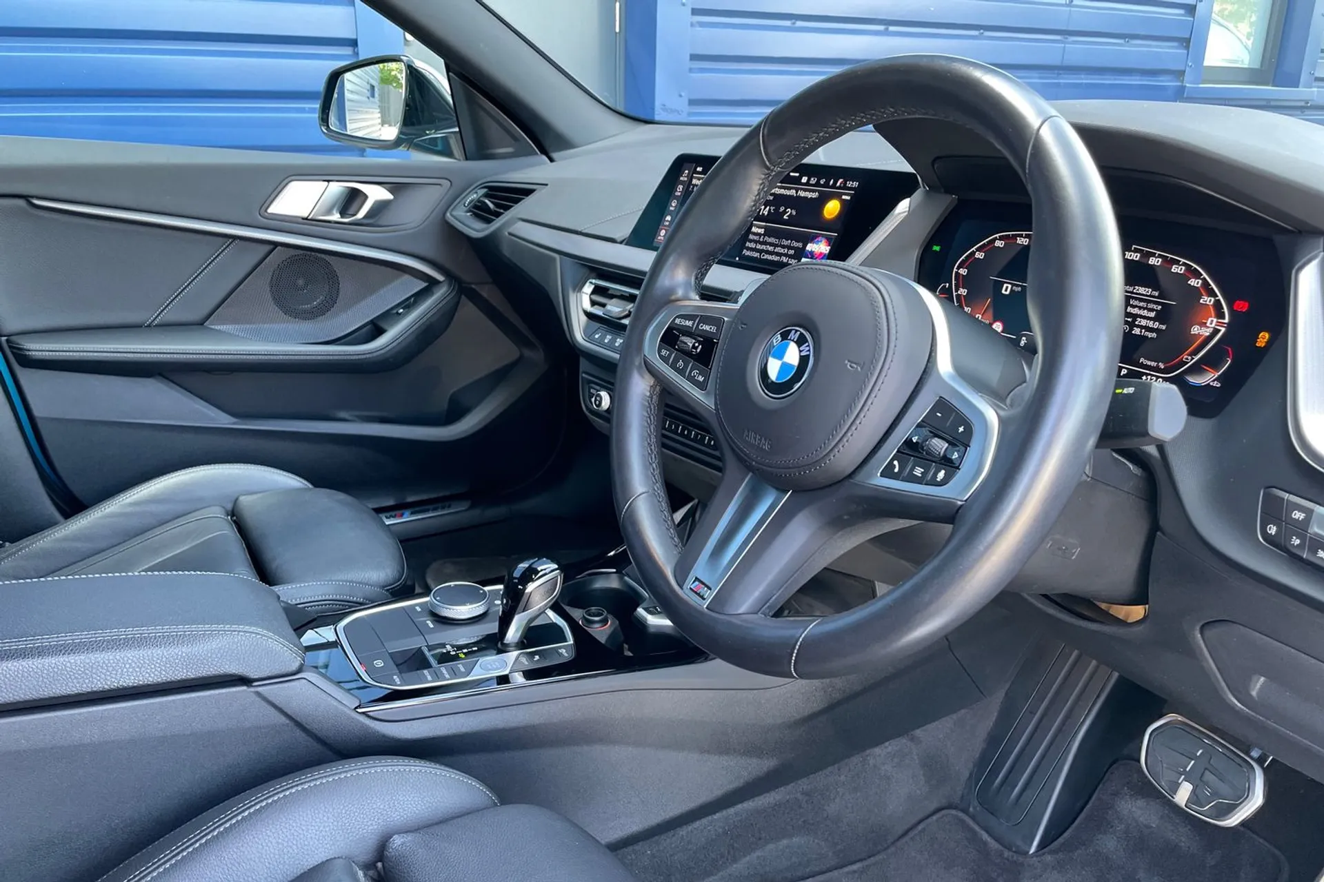 BMW 2 SERIES thumbnail image number 26