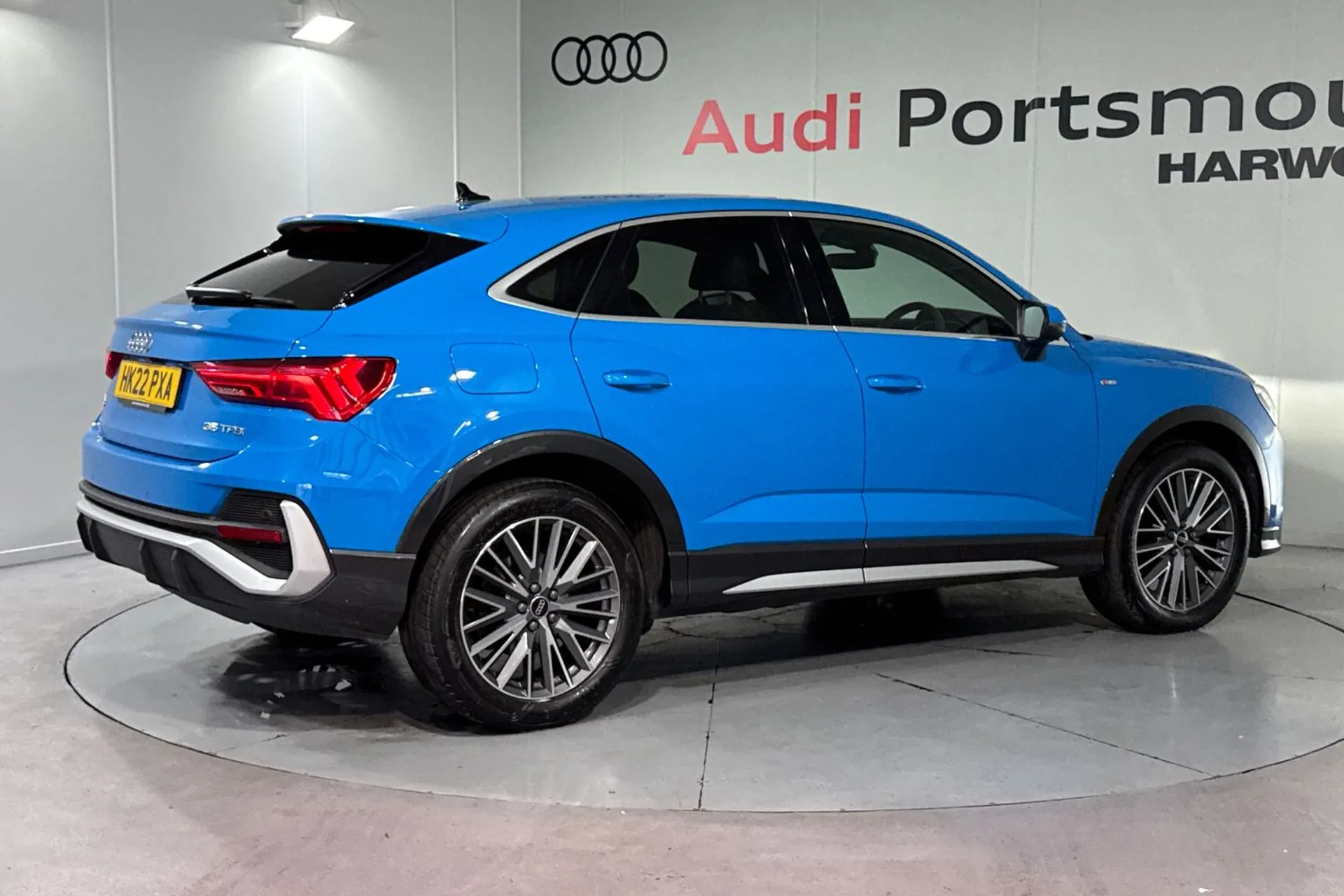 Audi Q3 S LINE 35 TFSI MHEV S- thumbnail image number 10