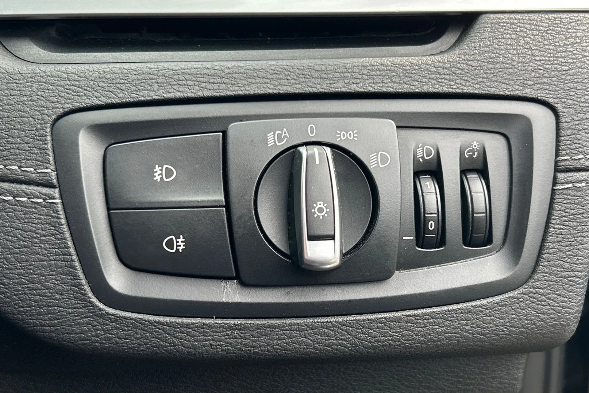 BMW X1 thumbnail image number 59