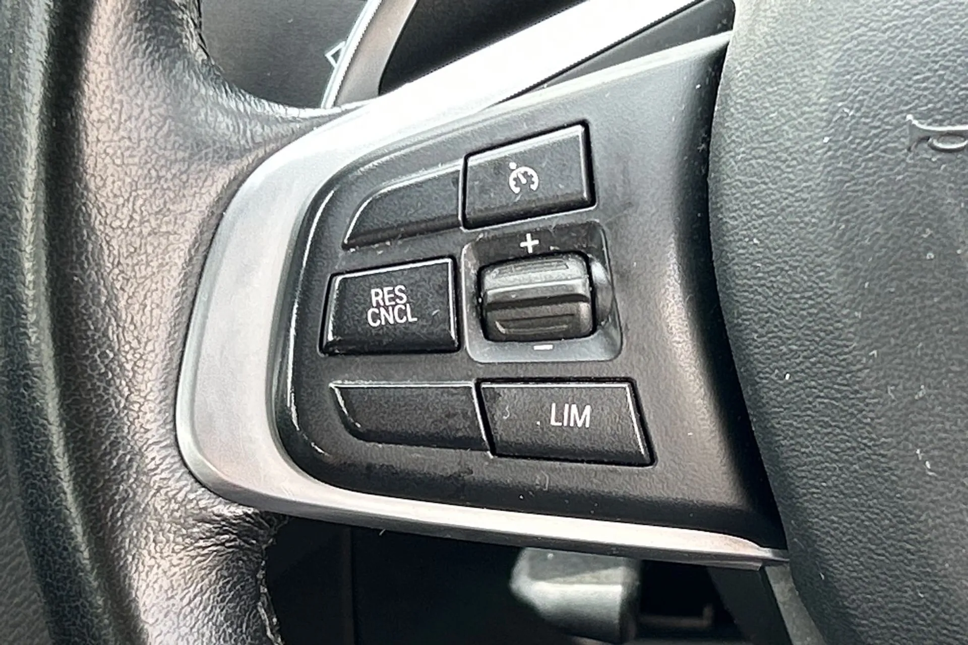 BMW X1 thumbnail image number 43