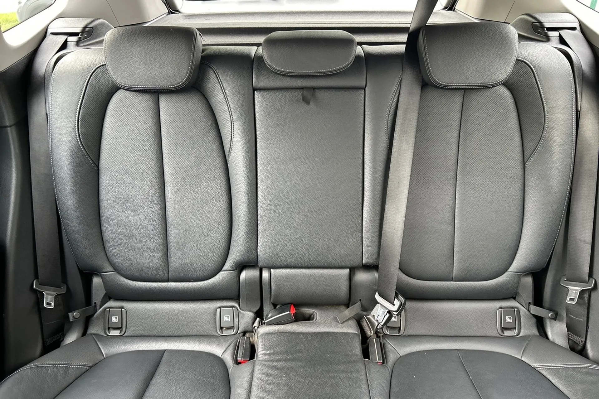 BMW X1 thumbnail image number 27
