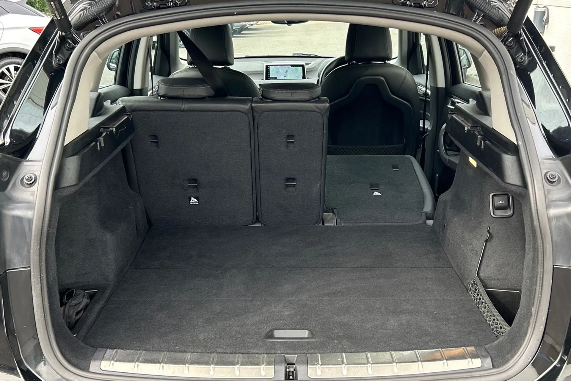 BMW X1 thumbnail image number 40
