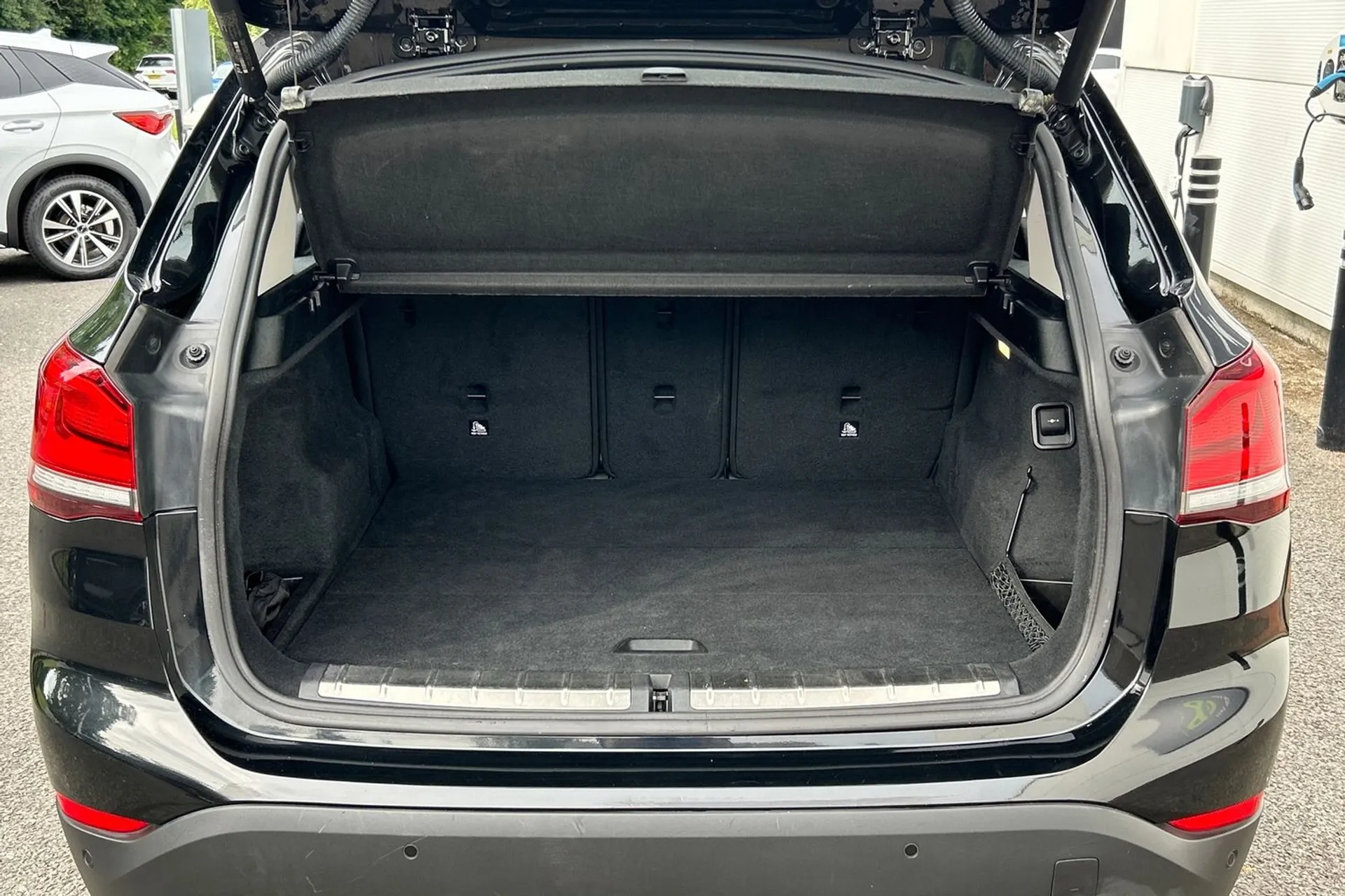 BMW X1 thumbnail image number 38