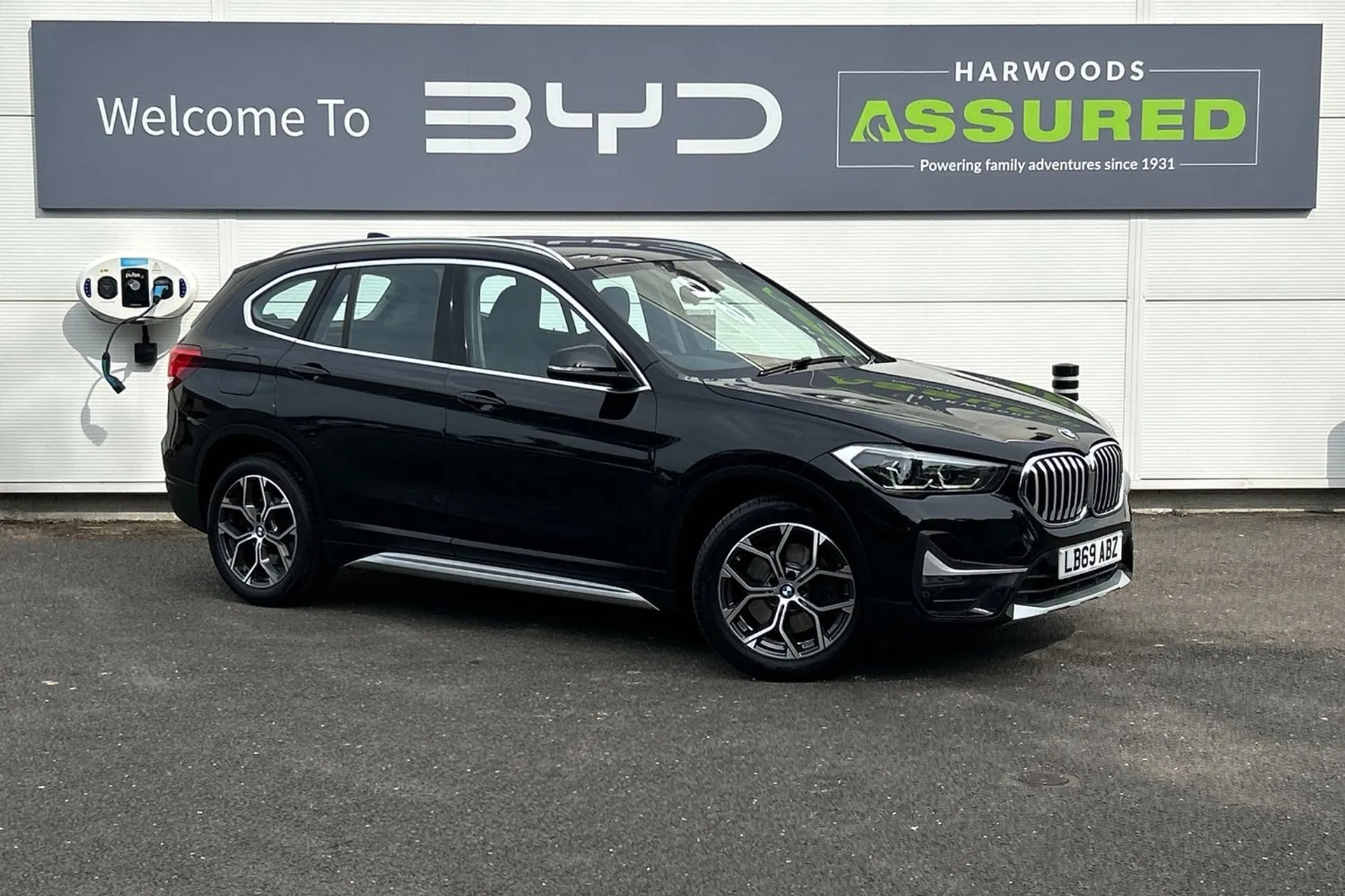 BMW X1 focused image