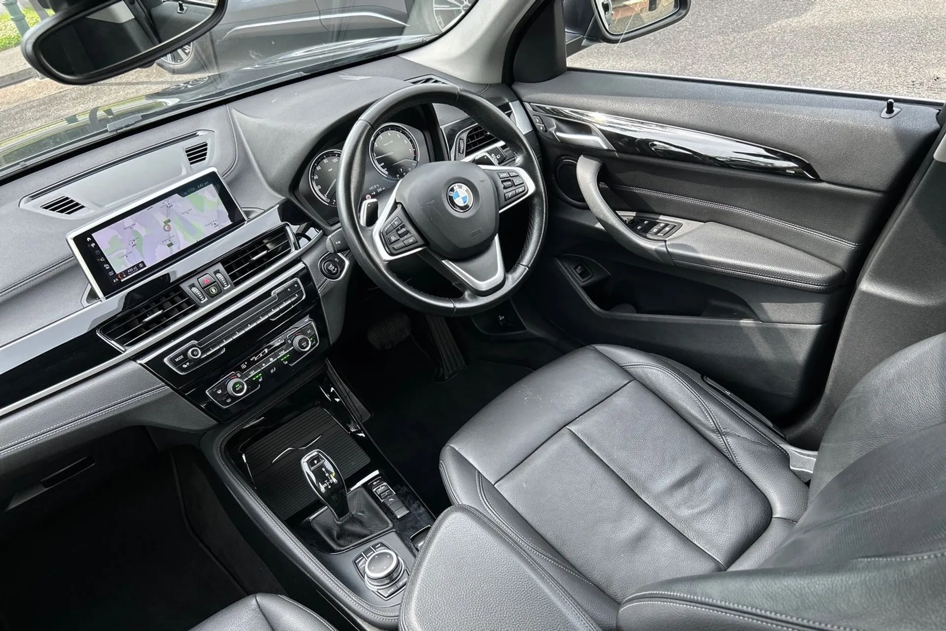 BMW X1 thumbnail image number 35