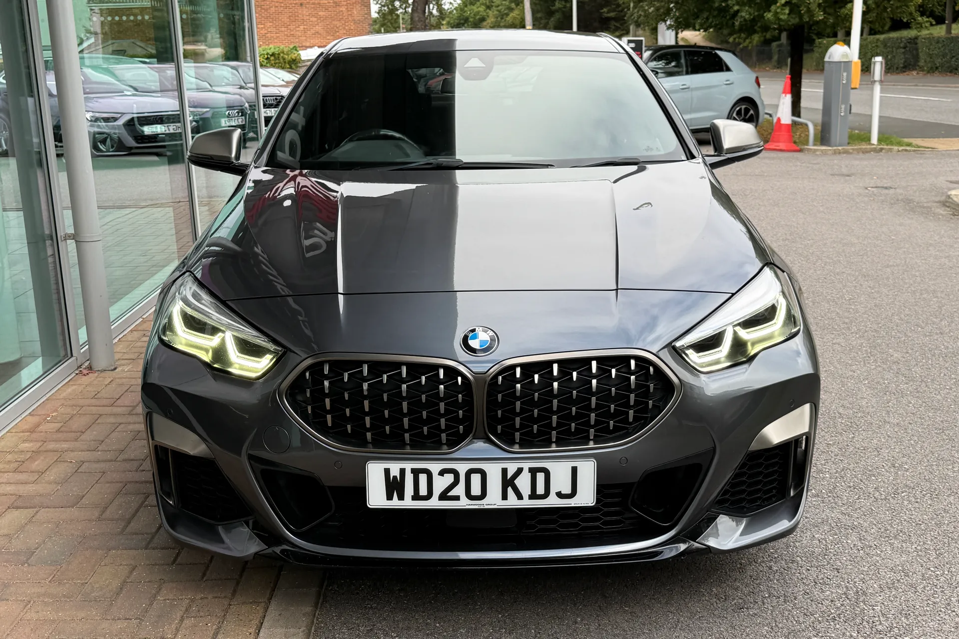BMW 2 SERIES thumbnail image number 48