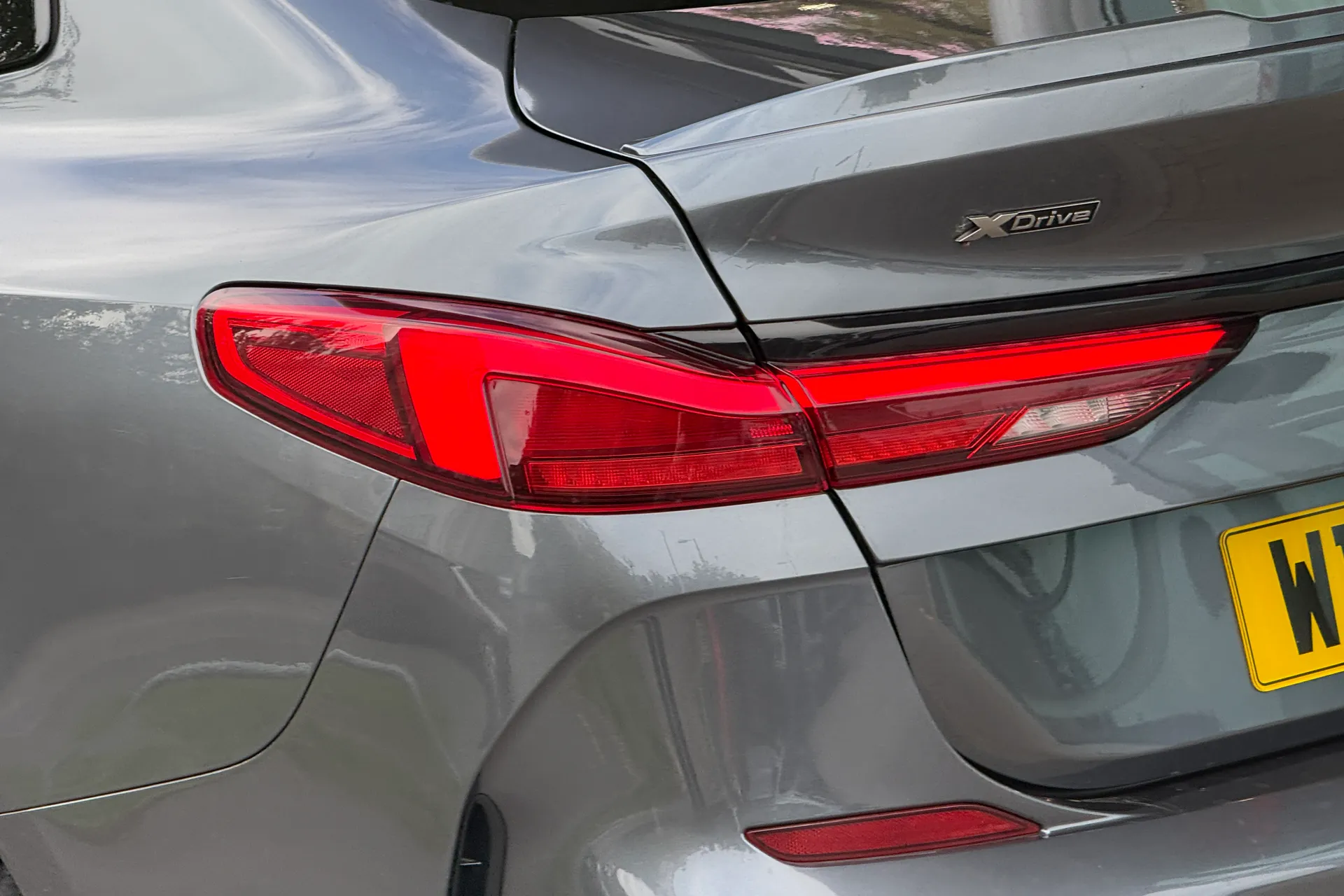 BMW 2 SERIES thumbnail image number 41