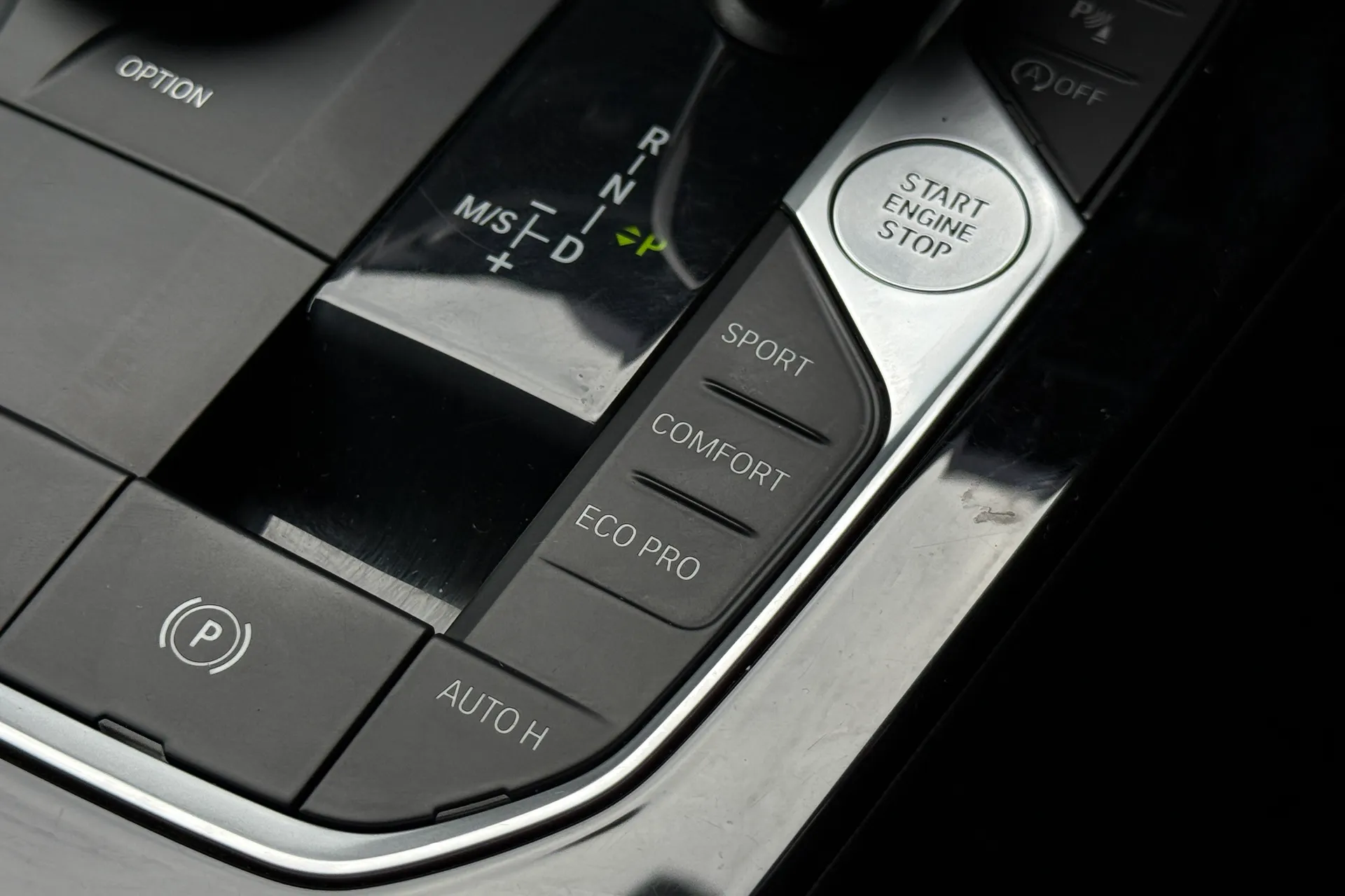 BMW 2 SERIES thumbnail image number 18