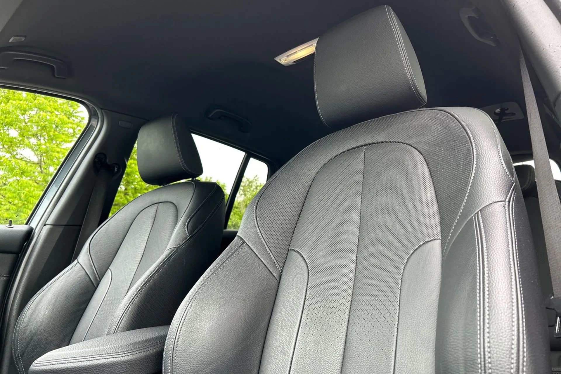 BMW 2 SERIES thumbnail image number 20