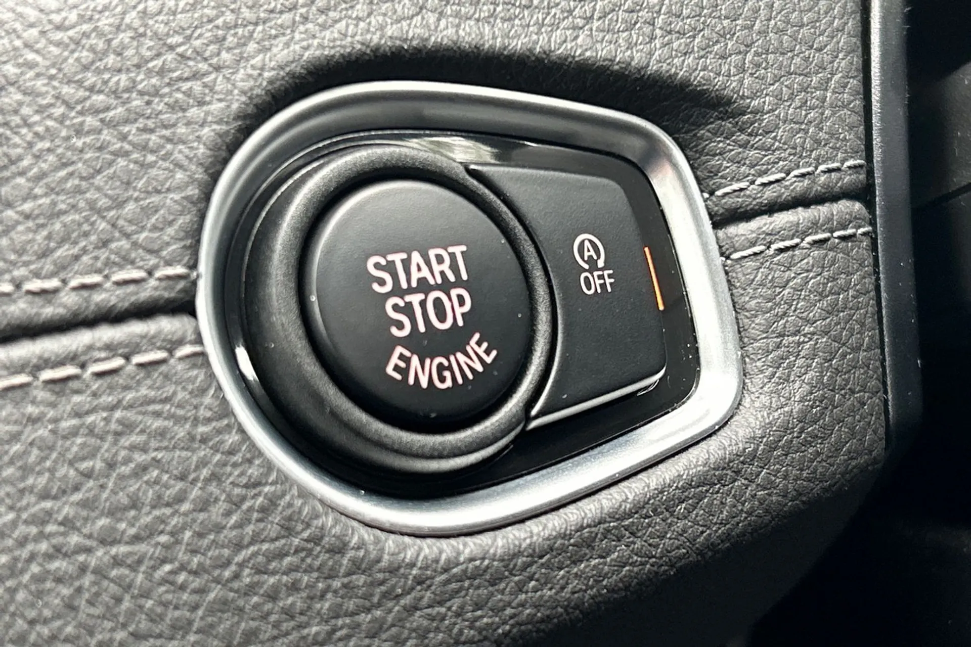 BMW 2 SERIES thumbnail image number 62