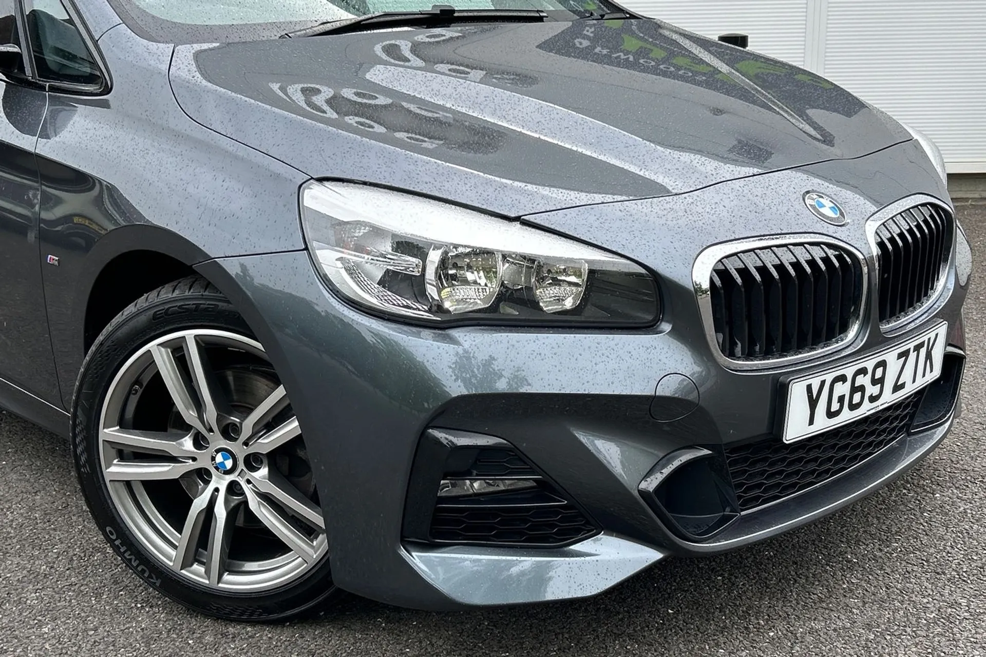 BMW 2 SERIES thumbnail image number 23